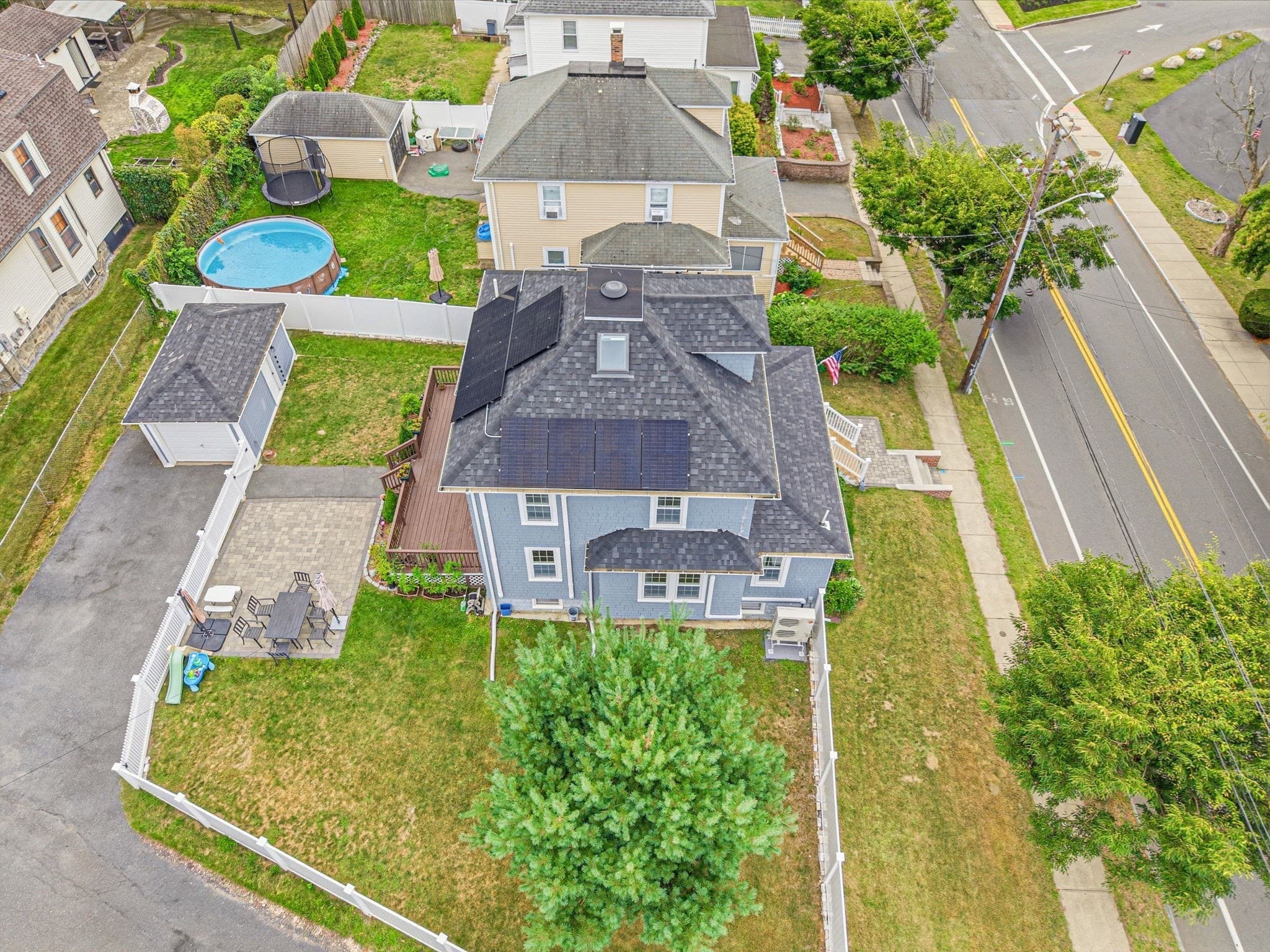 Single Family Residence at 606 Lincoln Ave, Saugus MA 01906, Saugus, photo 40 of 42