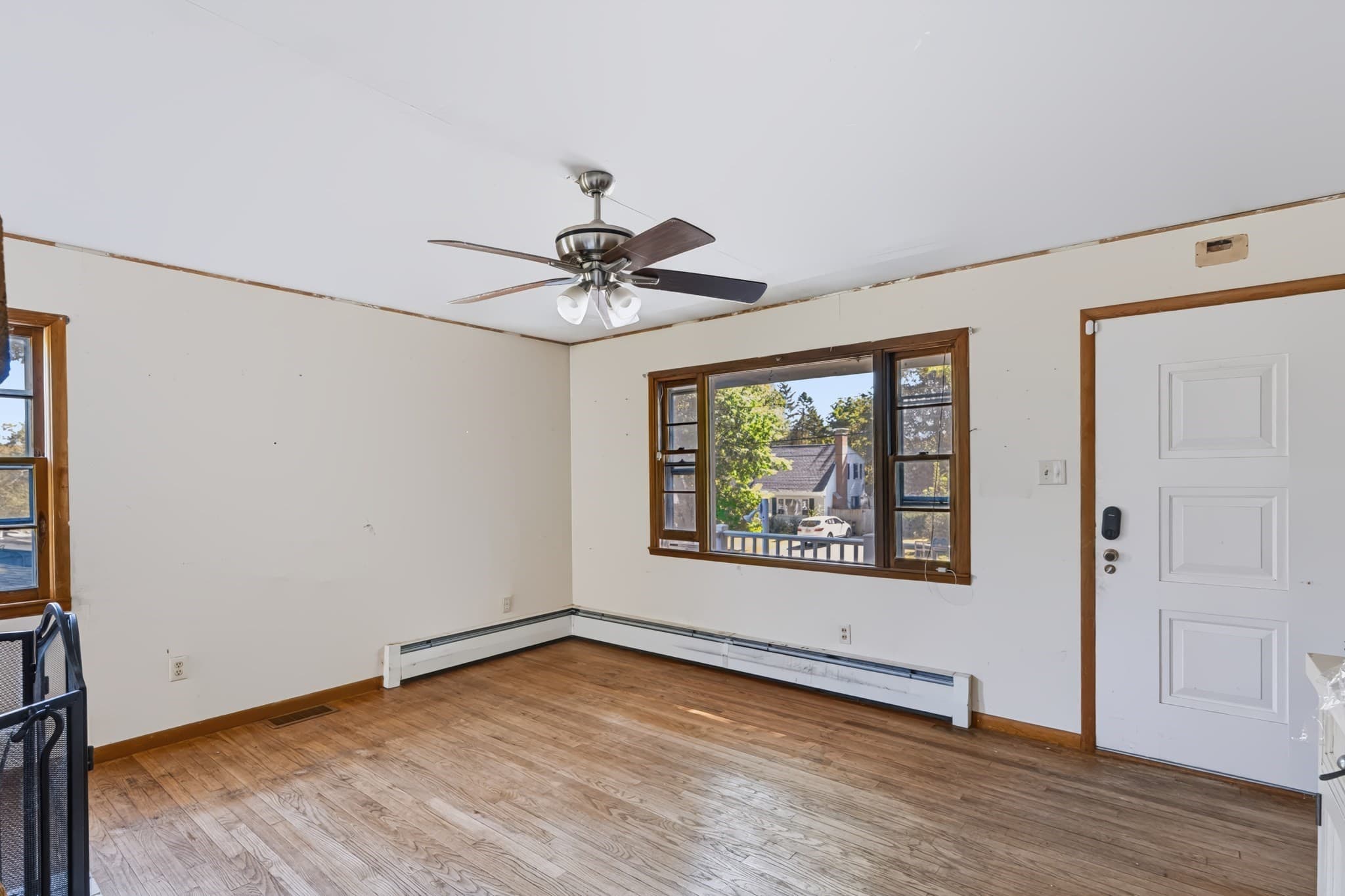 Single Family Residence at 21 Fern Ave, Amesbury MA 01913, Amesbury, photo 4 of 42