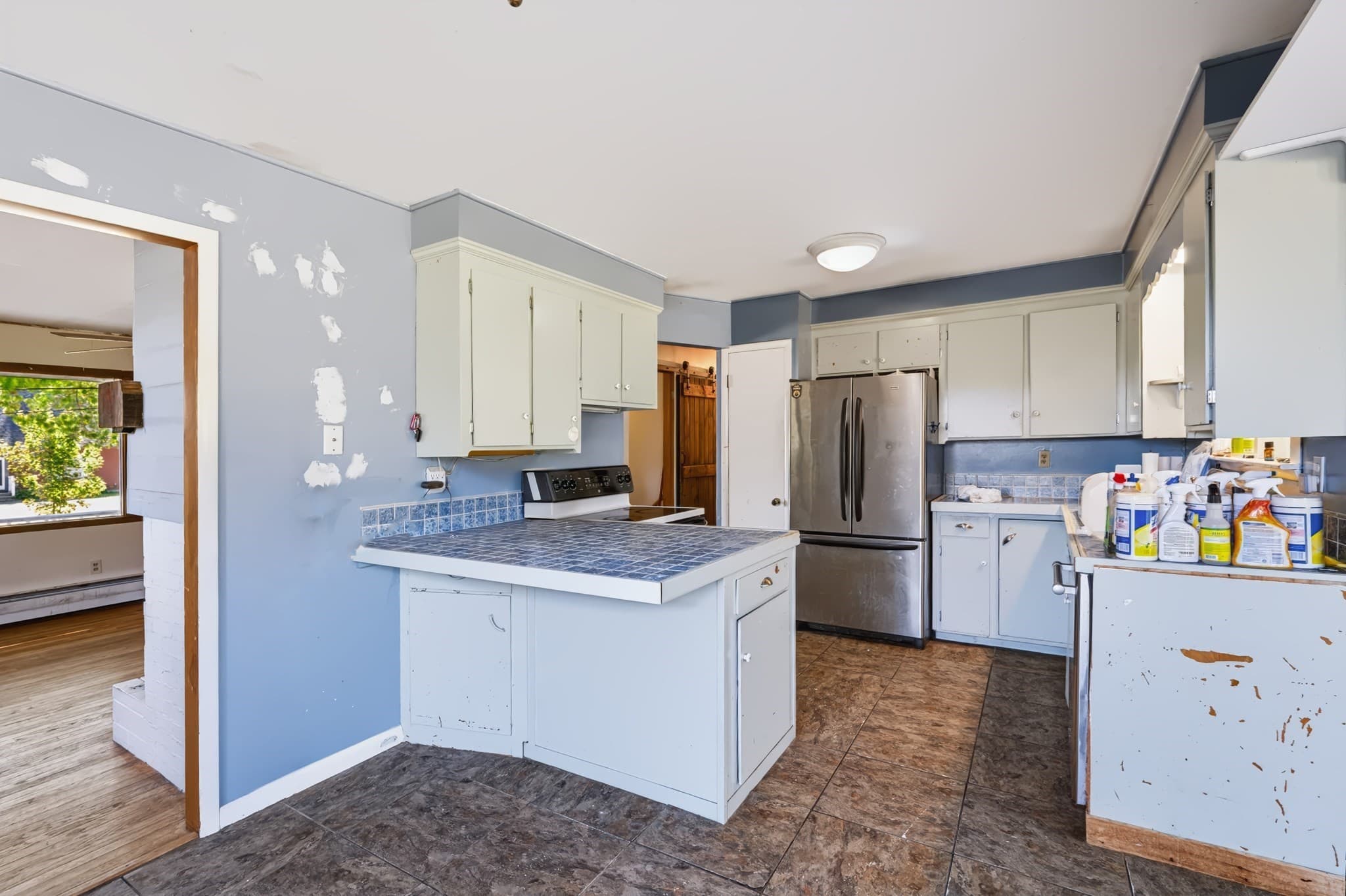 Single Family Residence at 21 Fern Ave, Amesbury MA 01913, Amesbury, photo 8 of 42