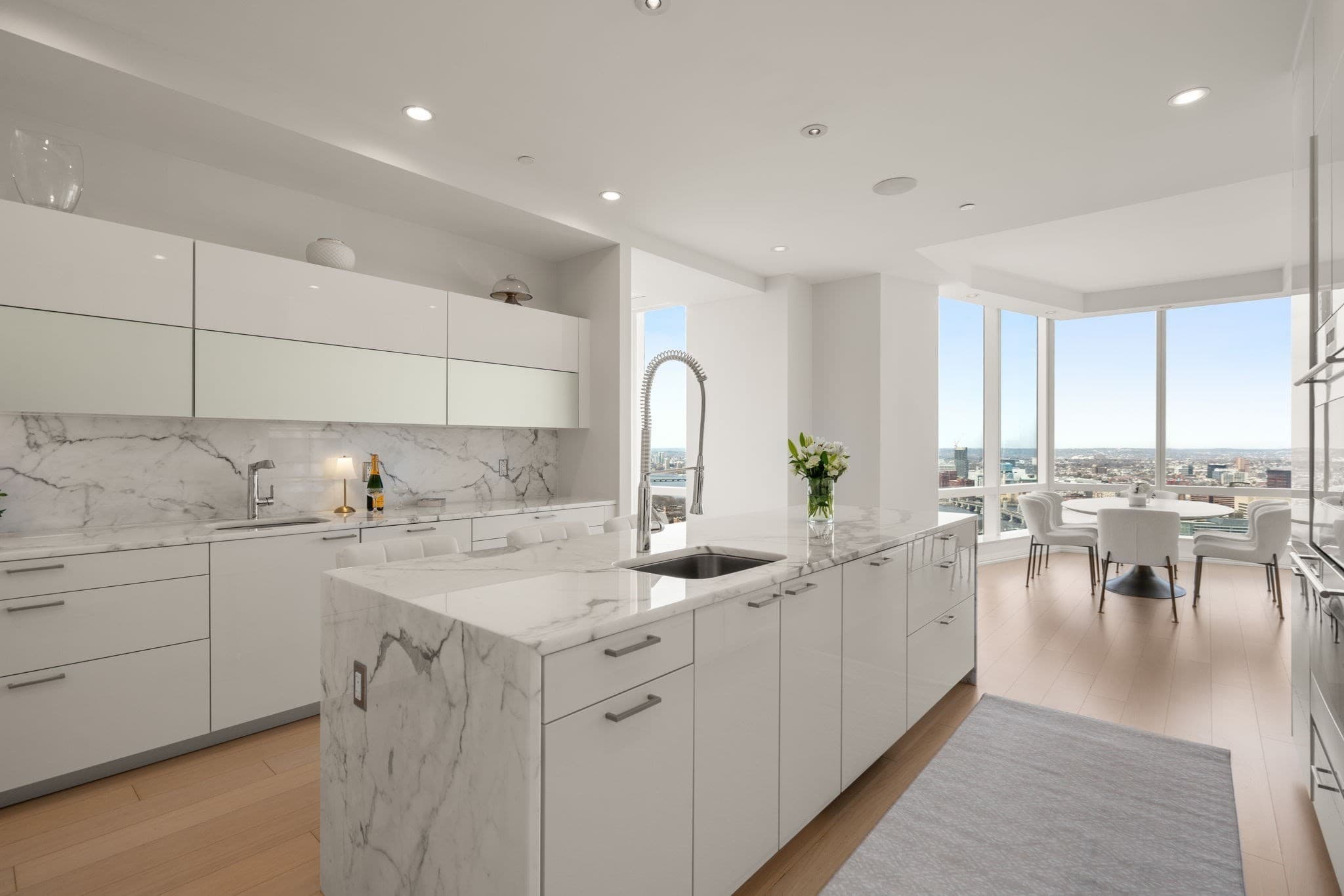 Condominium at 1 Franklin St # 4602, Boston MA 02110, Boston, photo 4 of 15