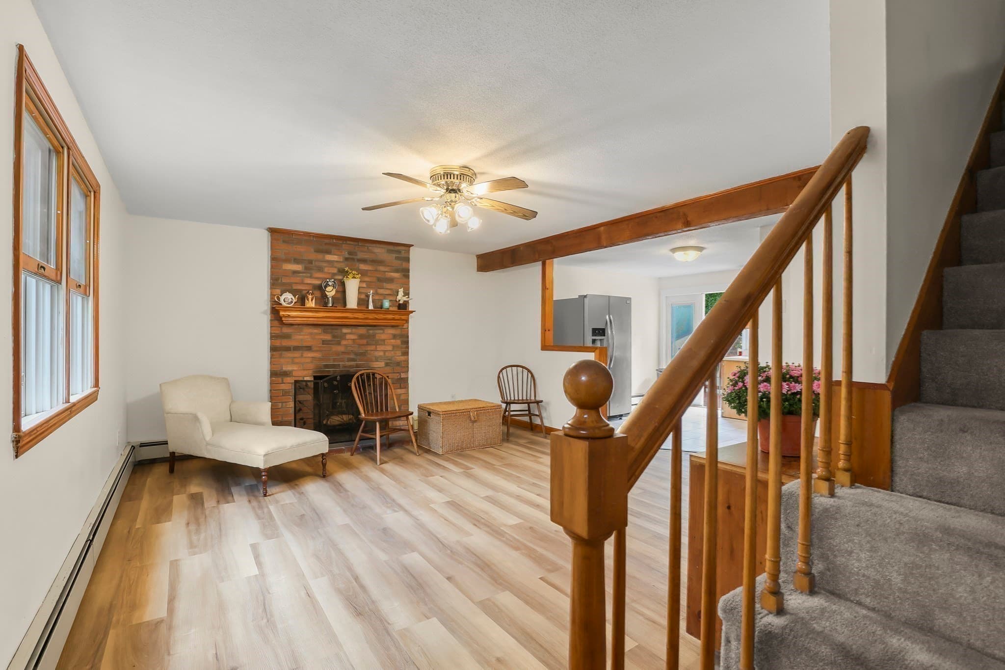 Single Family Residence at 8 Fearing Hill Rd, Wareham MA 02571, Wareham, photo 3 of 33