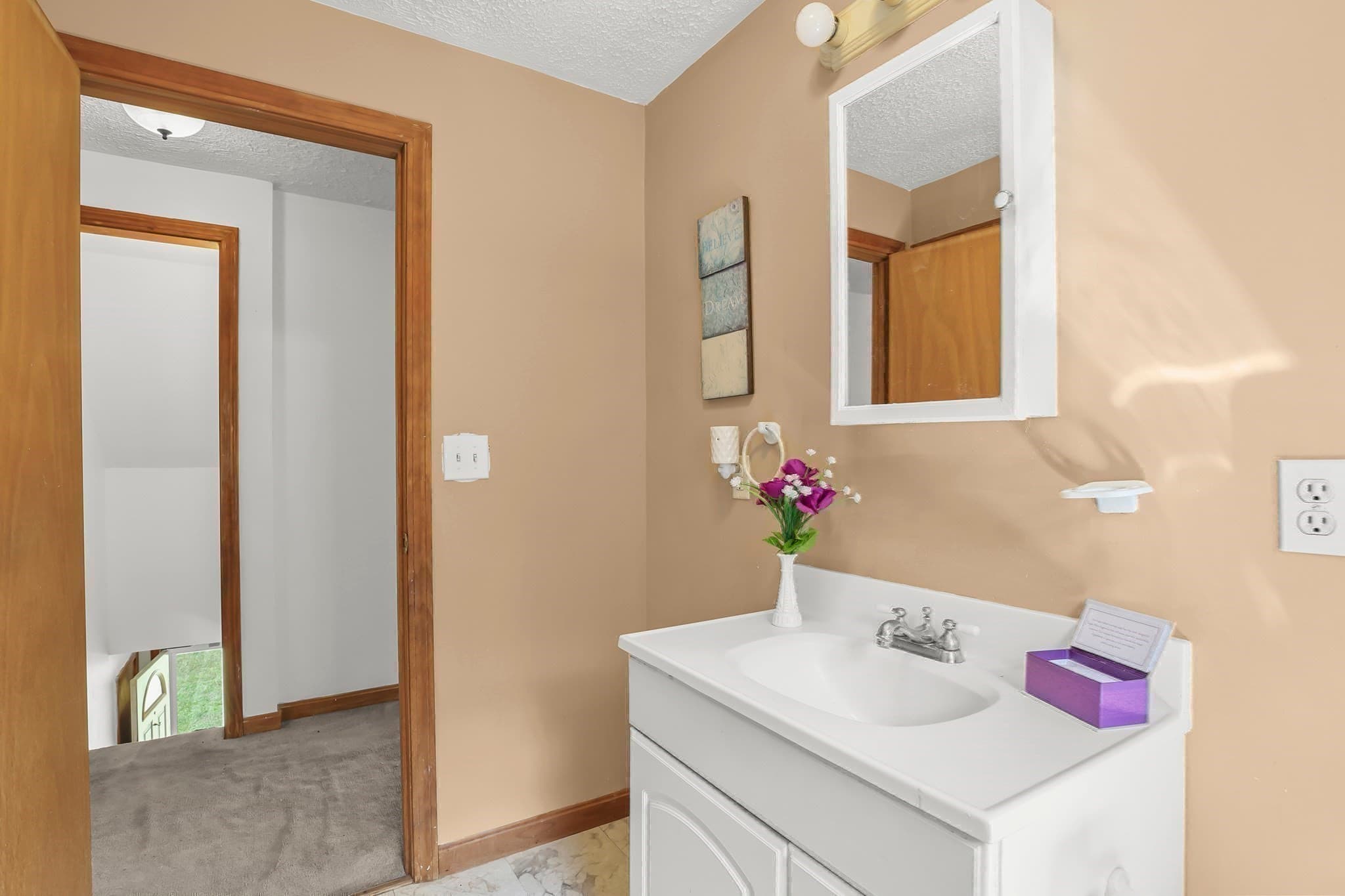 Single Family Residence at 8 Fearing Hill Rd, Wareham MA 02571, Wareham, photo 20 of 33