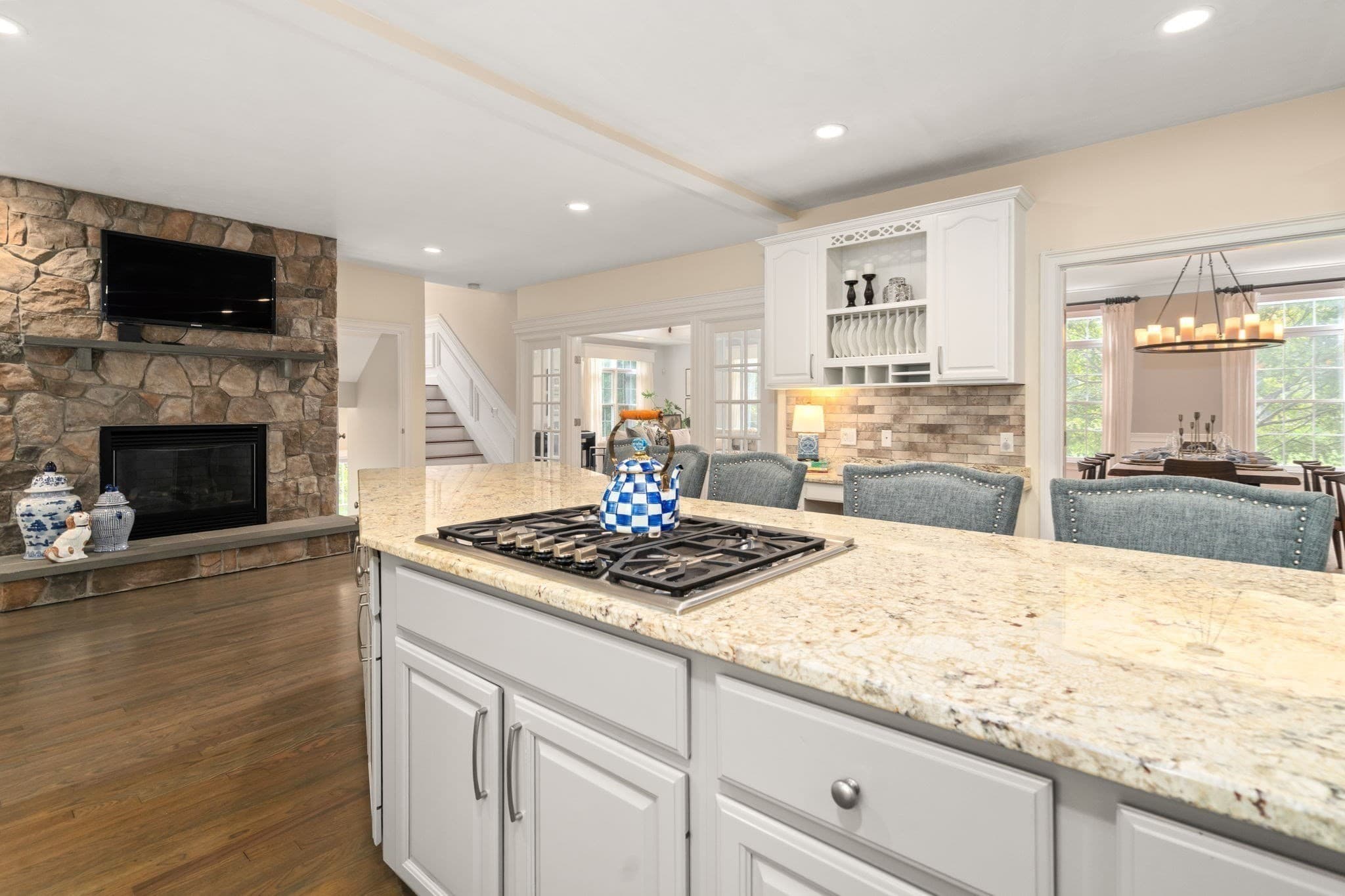 Single Family Residence at 64 Cudworth Ln, Sudbury MA 01776, Sudbury, photo 5 of 39