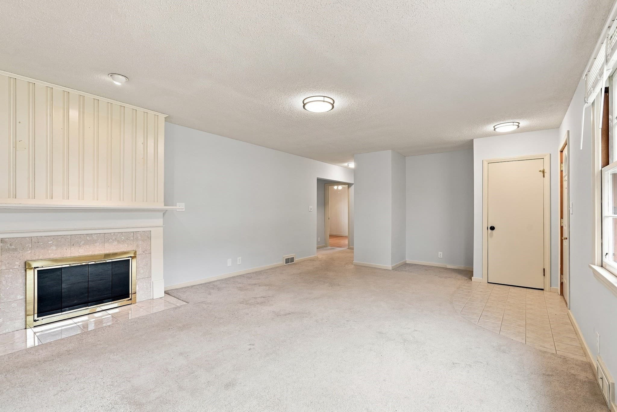 Single Family Residence at 13 Parker St, Agawam MA 01001, Agawam, photo 12 of 35
