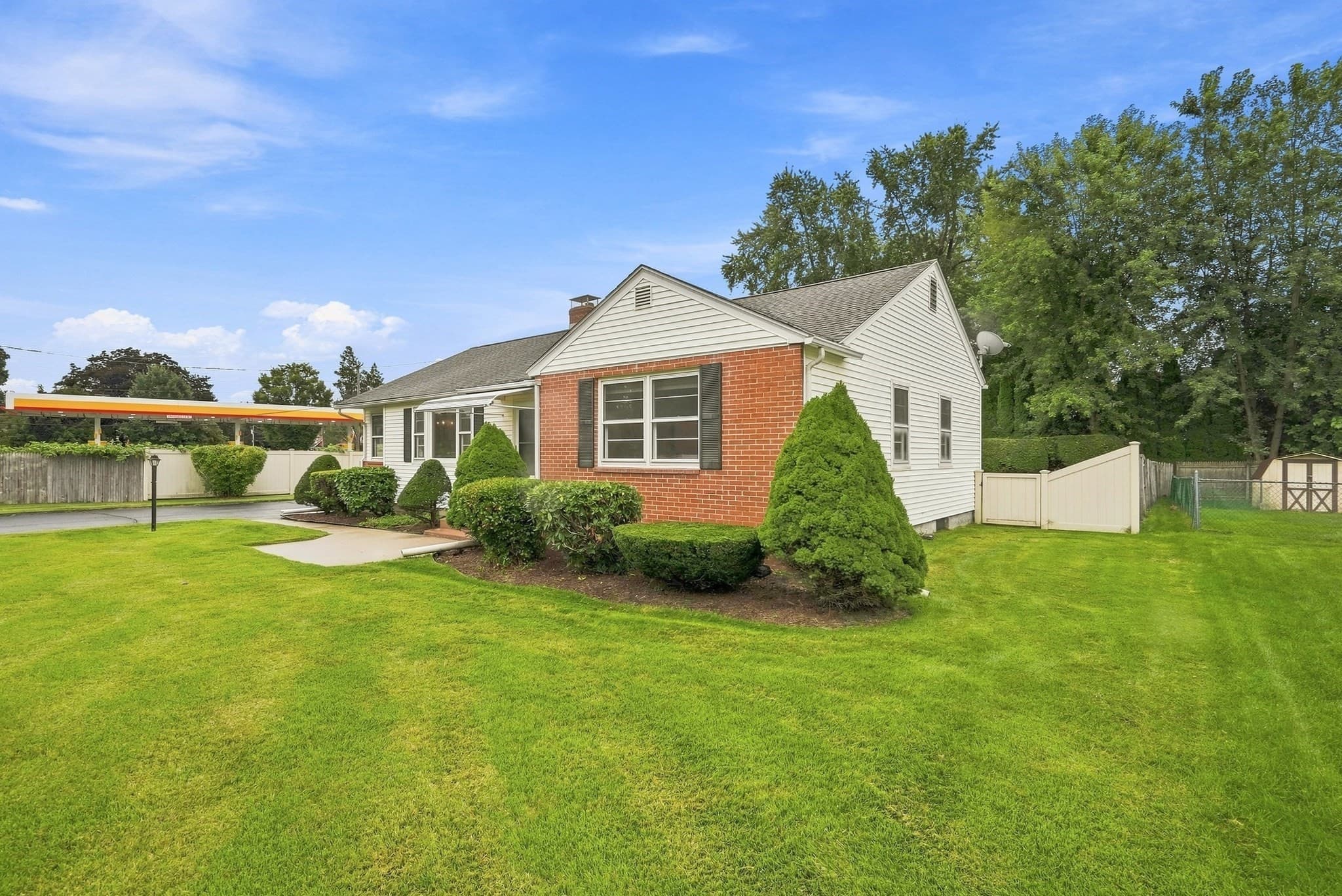 Single Family Residence at 13 Parker St, Agawam MA 01001, Agawam, photo 3 of 35