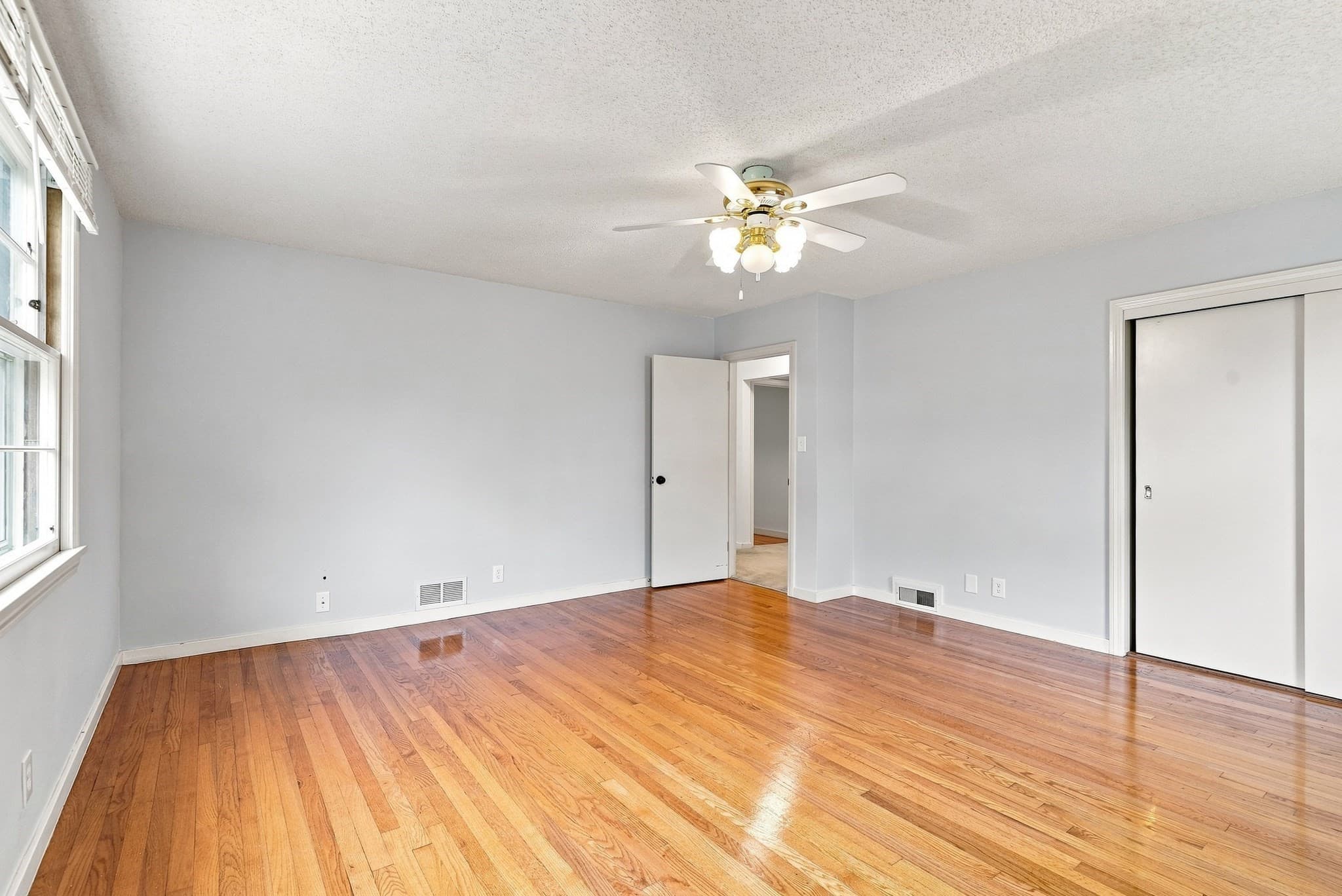Single Family Residence at 13 Parker St, Agawam MA 01001, Agawam, photo 25 of 35
