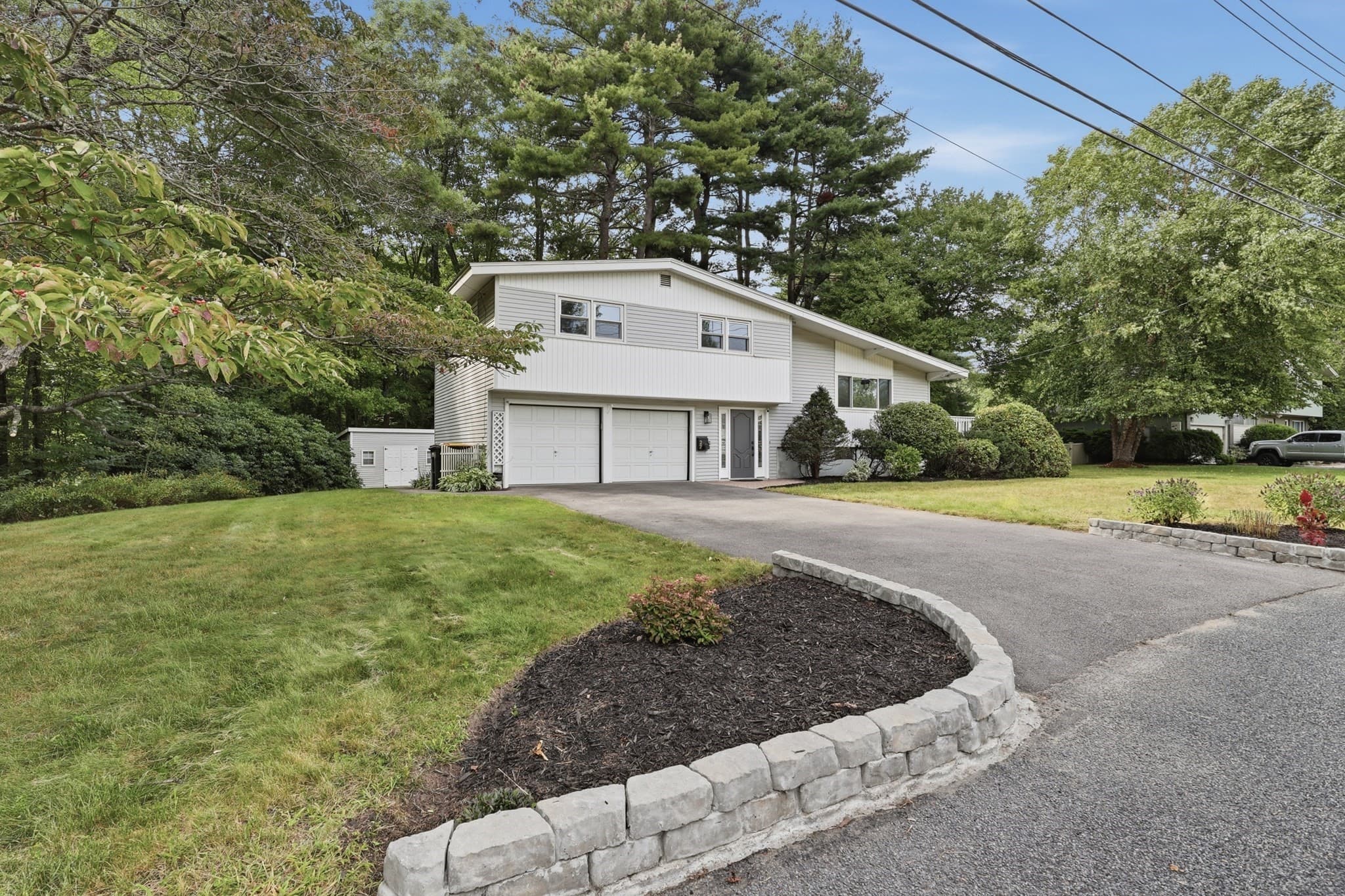 Single Family Residence at 27 Clearview Drive, Framingham MA 01701, Framingham, photo 2 of 42