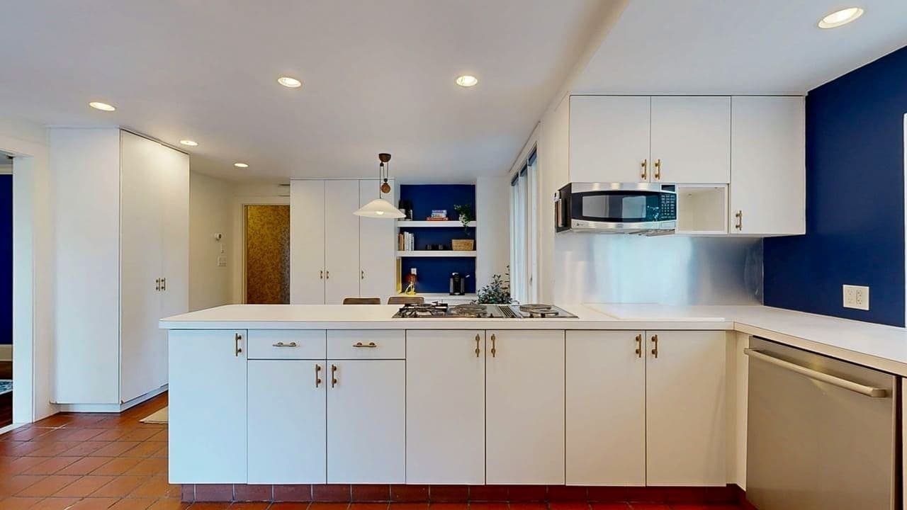 Single Family Residence at 45 Terrace Dr, Worcester MA 01609, Worcester, photo 11 of 42