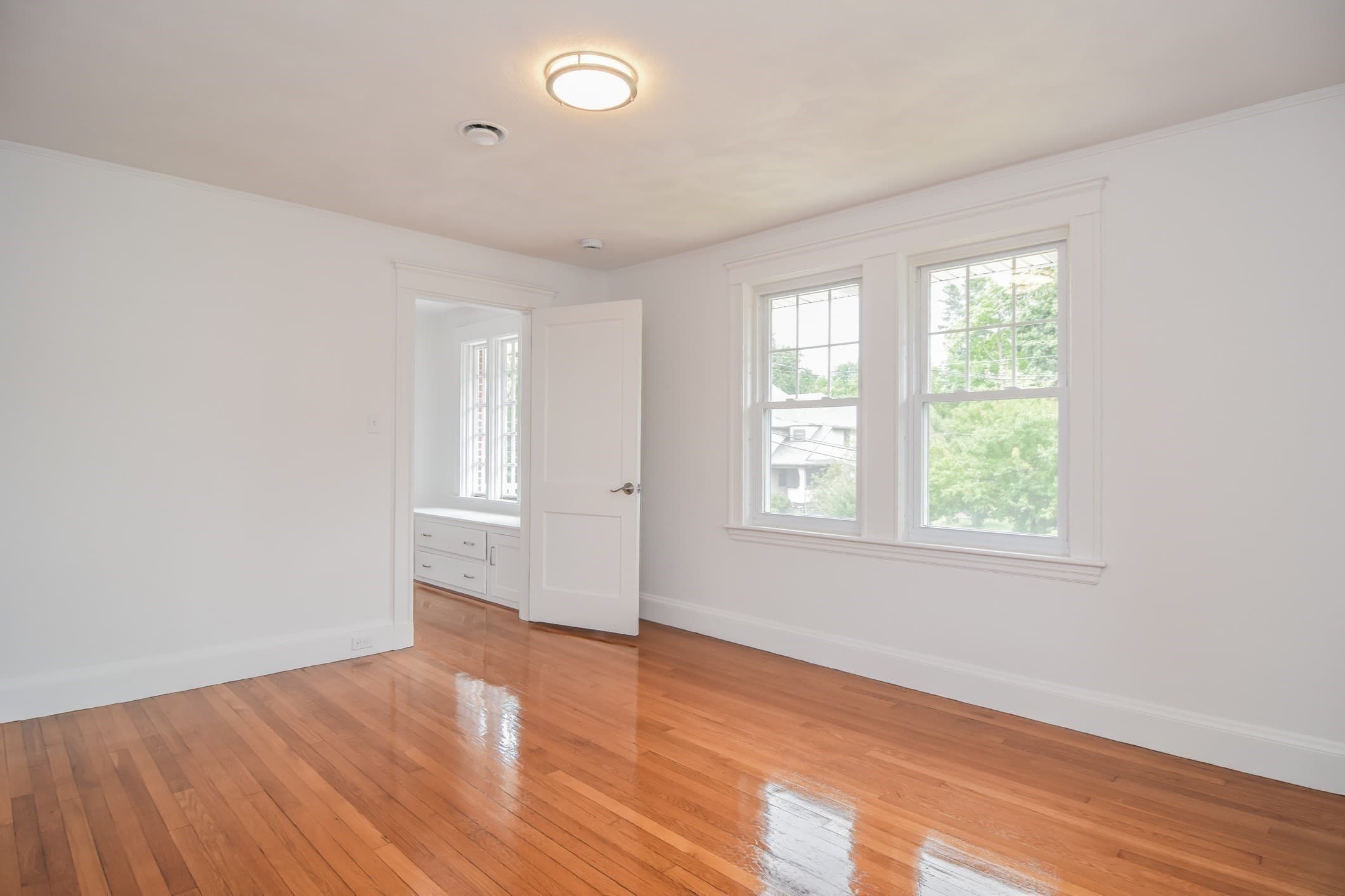 Single Family Residence at 19 Stoneleigh Rd, Watertown MA 02472, Watertown, photo 23 of 41
