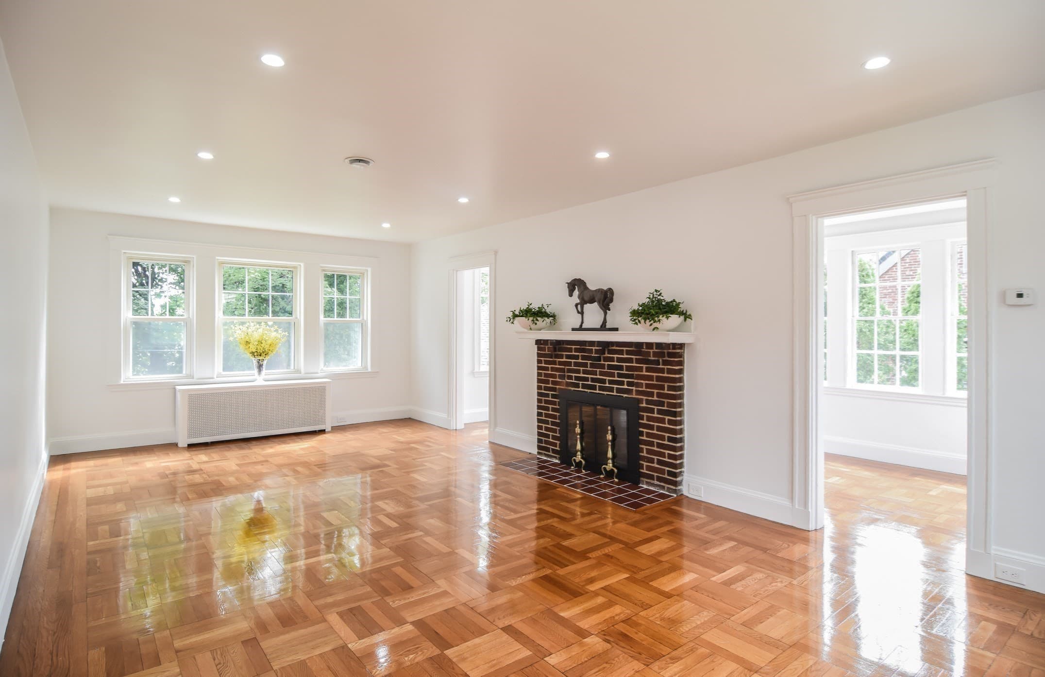 Single Family Residence at 19 Stoneleigh Rd, Watertown MA 02472, Watertown, photo 7 of 41