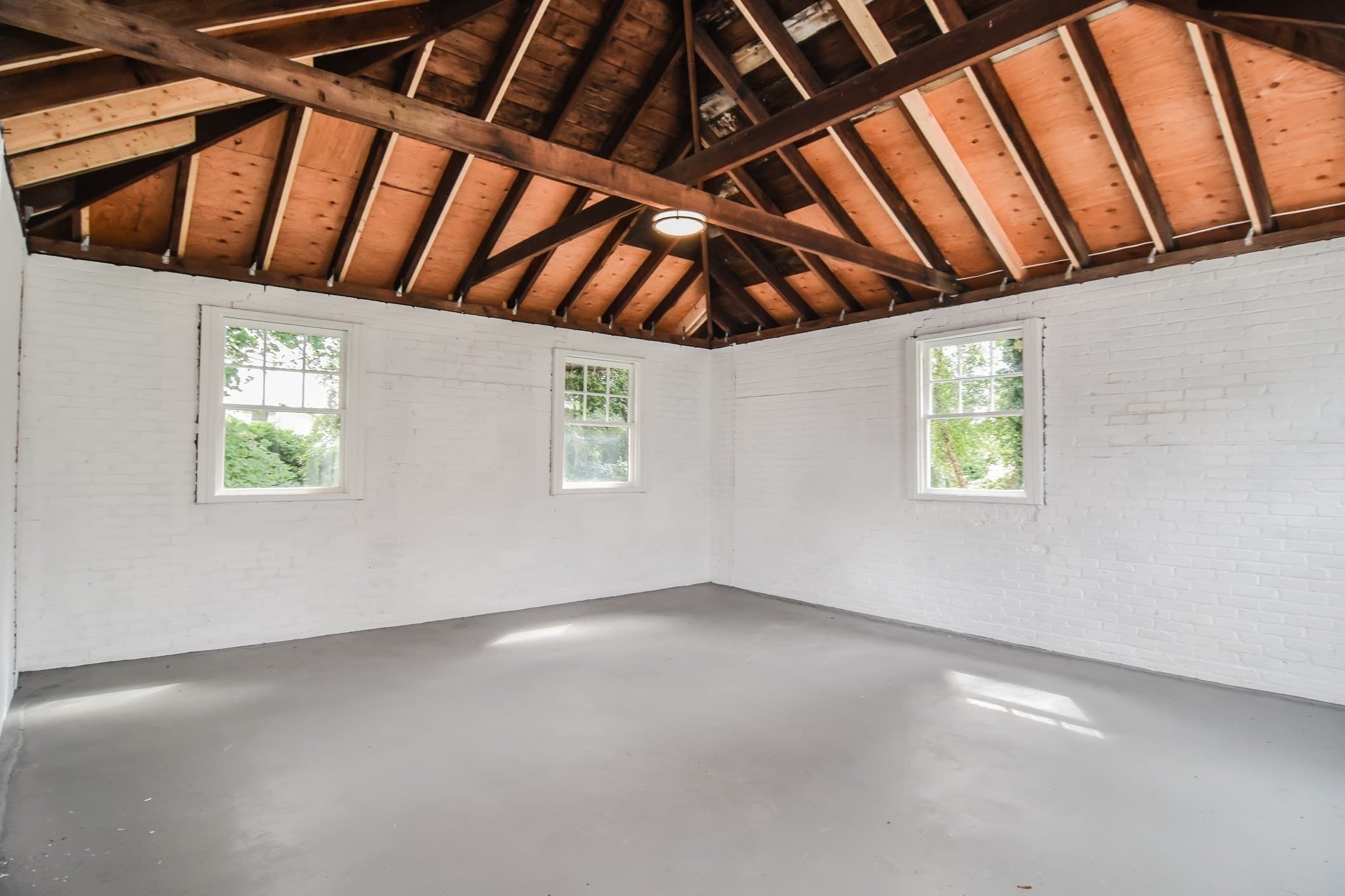 Single Family Residence at 19 Stoneleigh Rd, Watertown MA 02472, Watertown, photo 39 of 41