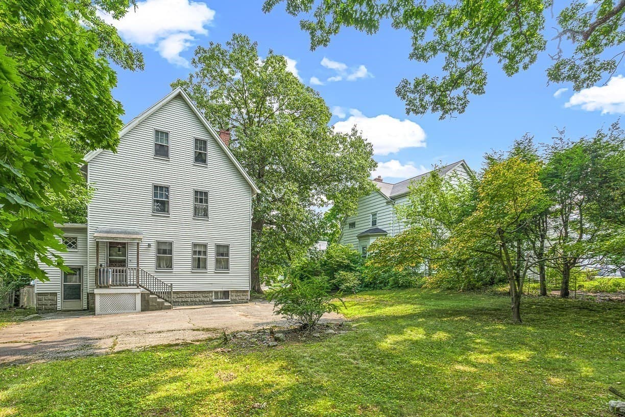 Single Family Residence at 239 Park Avenue, Arlington MA 02476, Arlington, photo 4 of 9