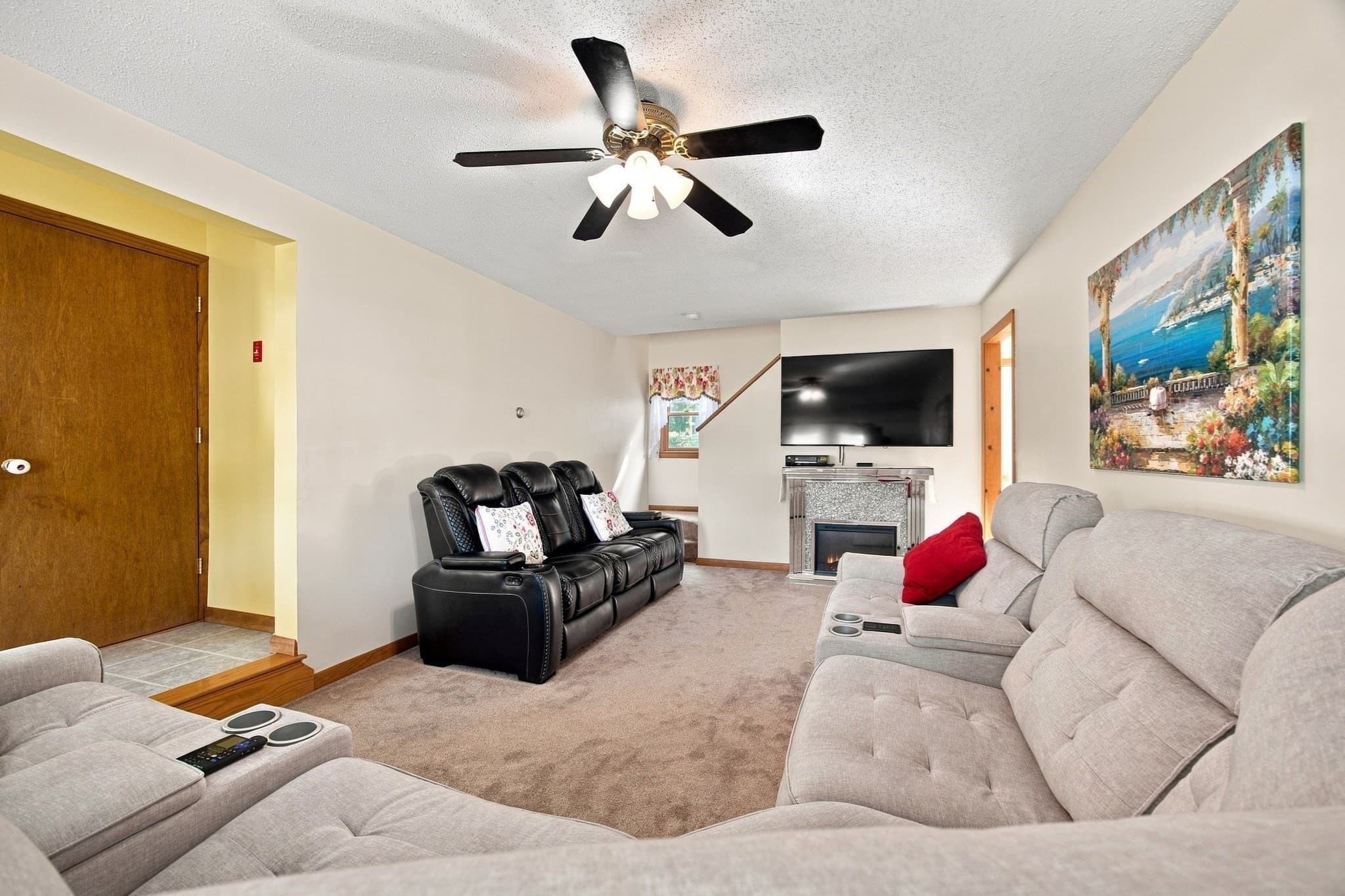 Single Family Residence at 4 Rita Circle, South Hadley MA 01075, South Hadley, photo 16 of 39