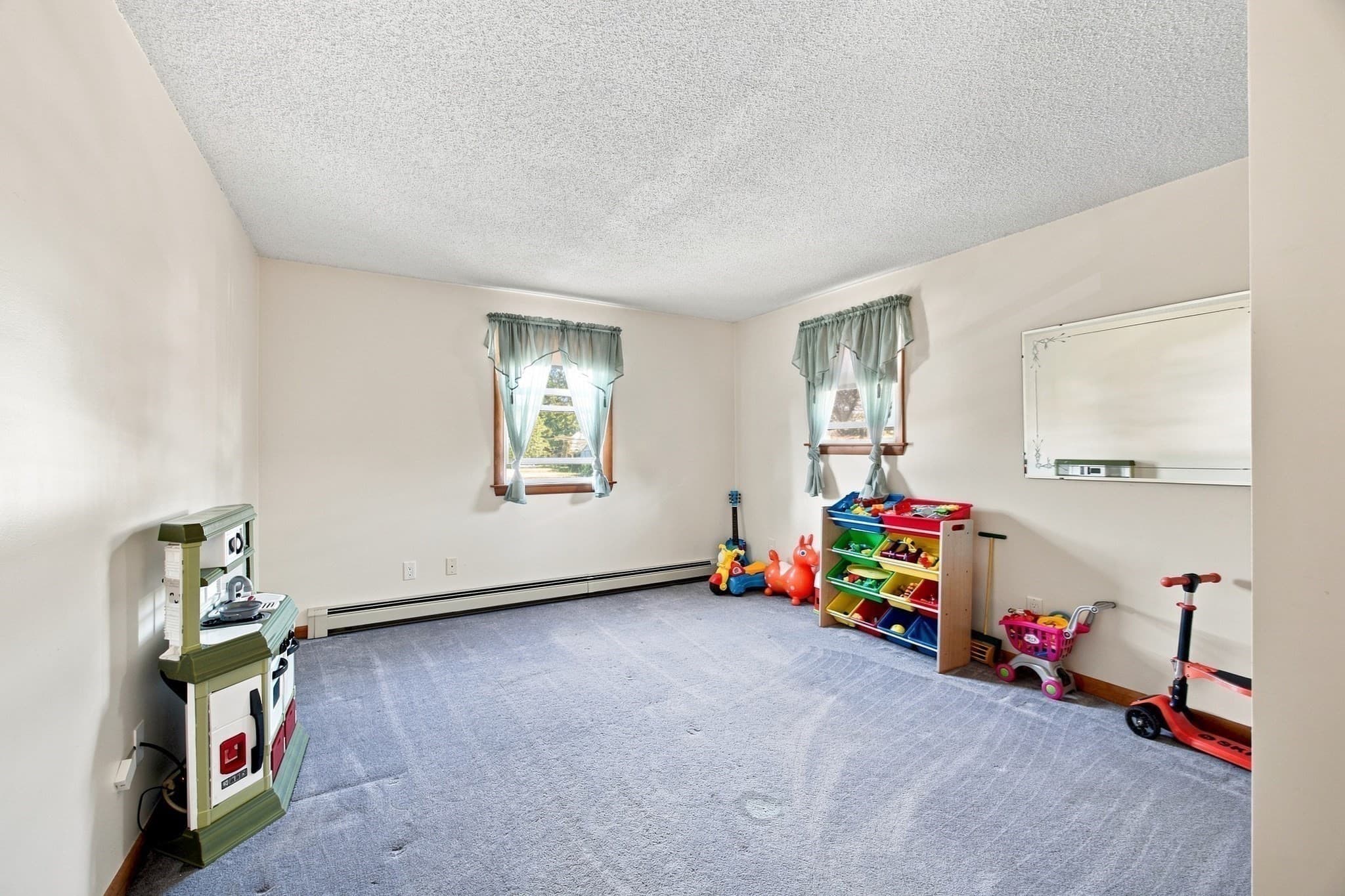 Single Family Residence at 4 Rita Circle, South Hadley MA 01075, South Hadley, photo 24 of 39