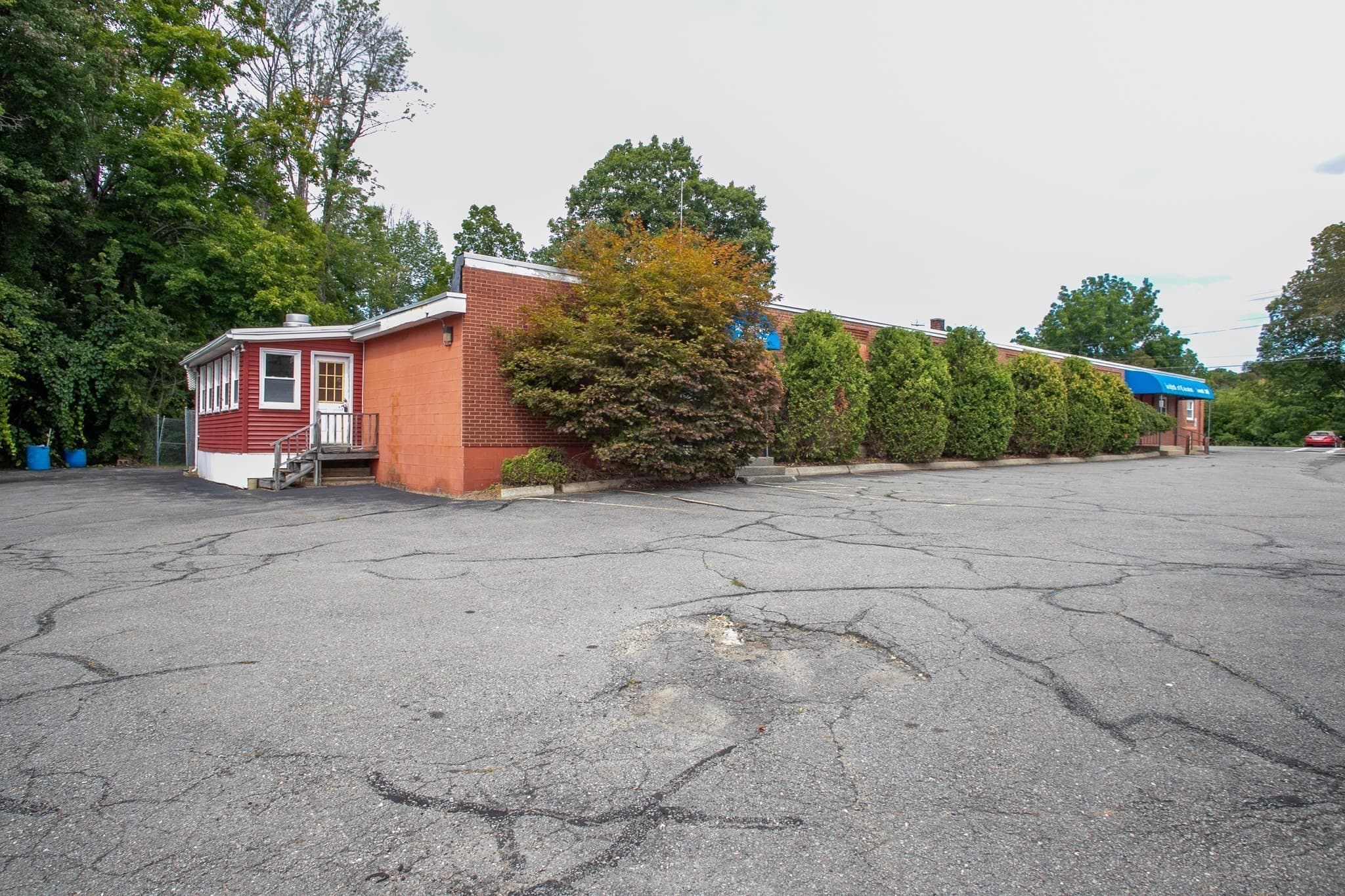 Commercial Sale at 110 S Main St, Gardner MA 01440, photo 5 of 37