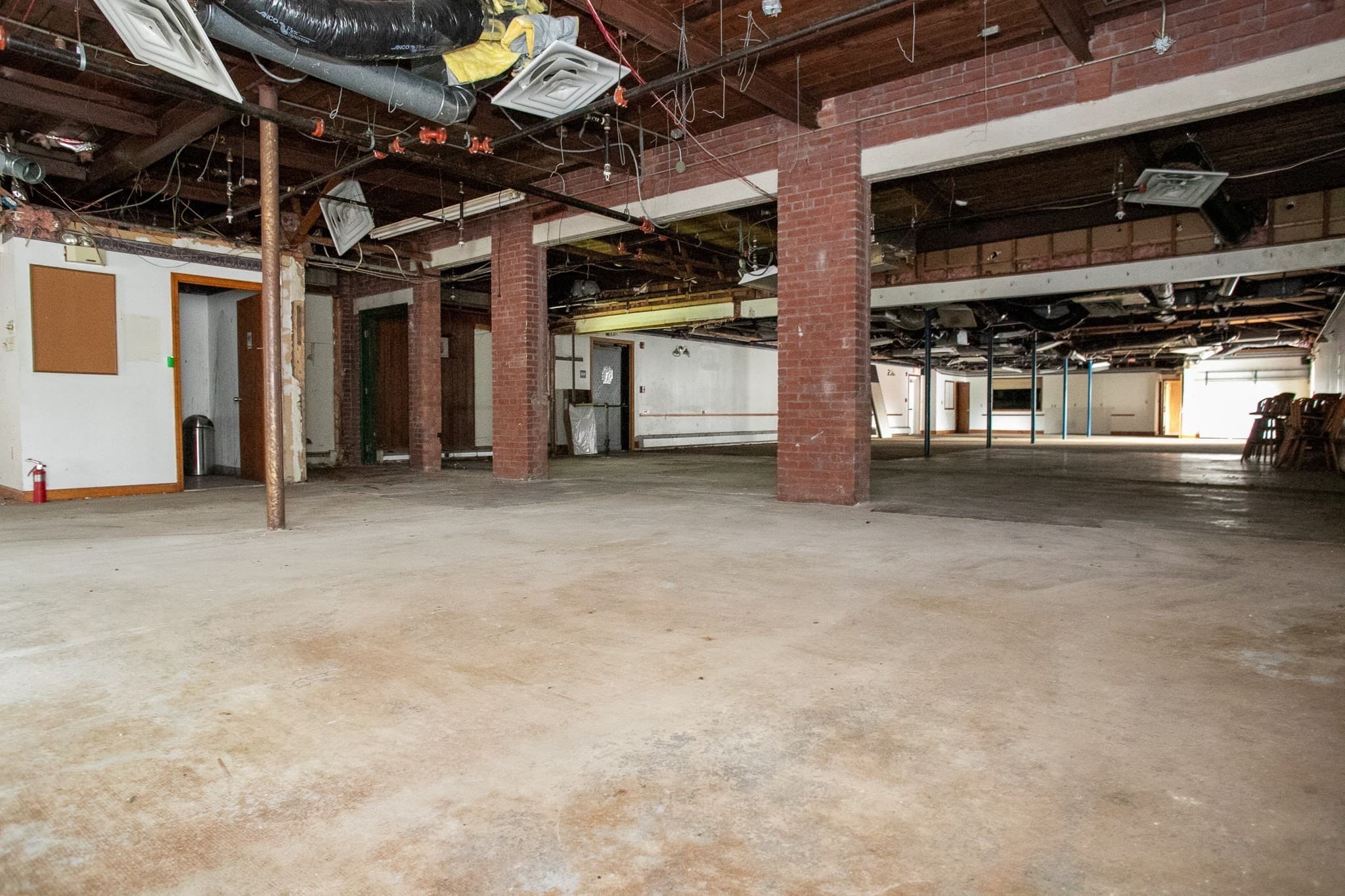Commercial Sale at 110 S Main St, Gardner MA 01440, photo 11 of 37