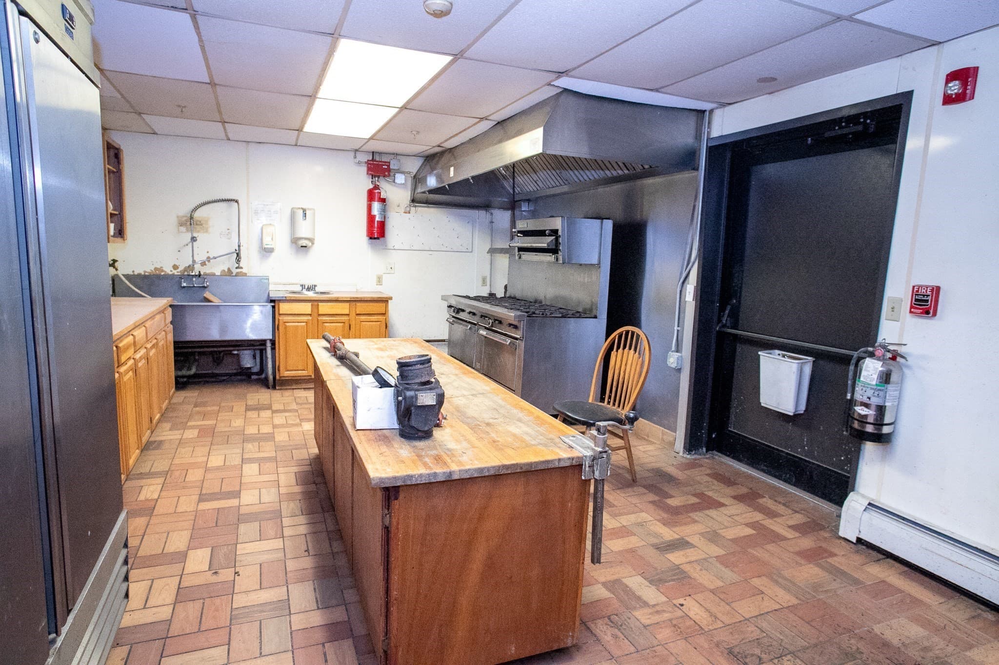 Commercial Sale at 110 S Main St, Gardner MA 01440, photo 19 of 37