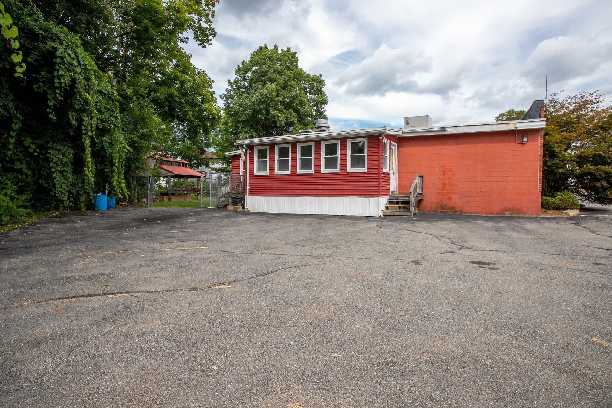 Commercial Sale at 110 S Main St, Gardner MA 01440, photo 4 of 37