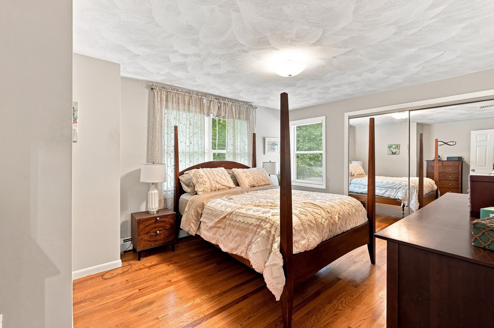 Single Family Residence at 32 Mountaindale Rd, Smithfield RI 02917, Smithfield, photo 17 of 39