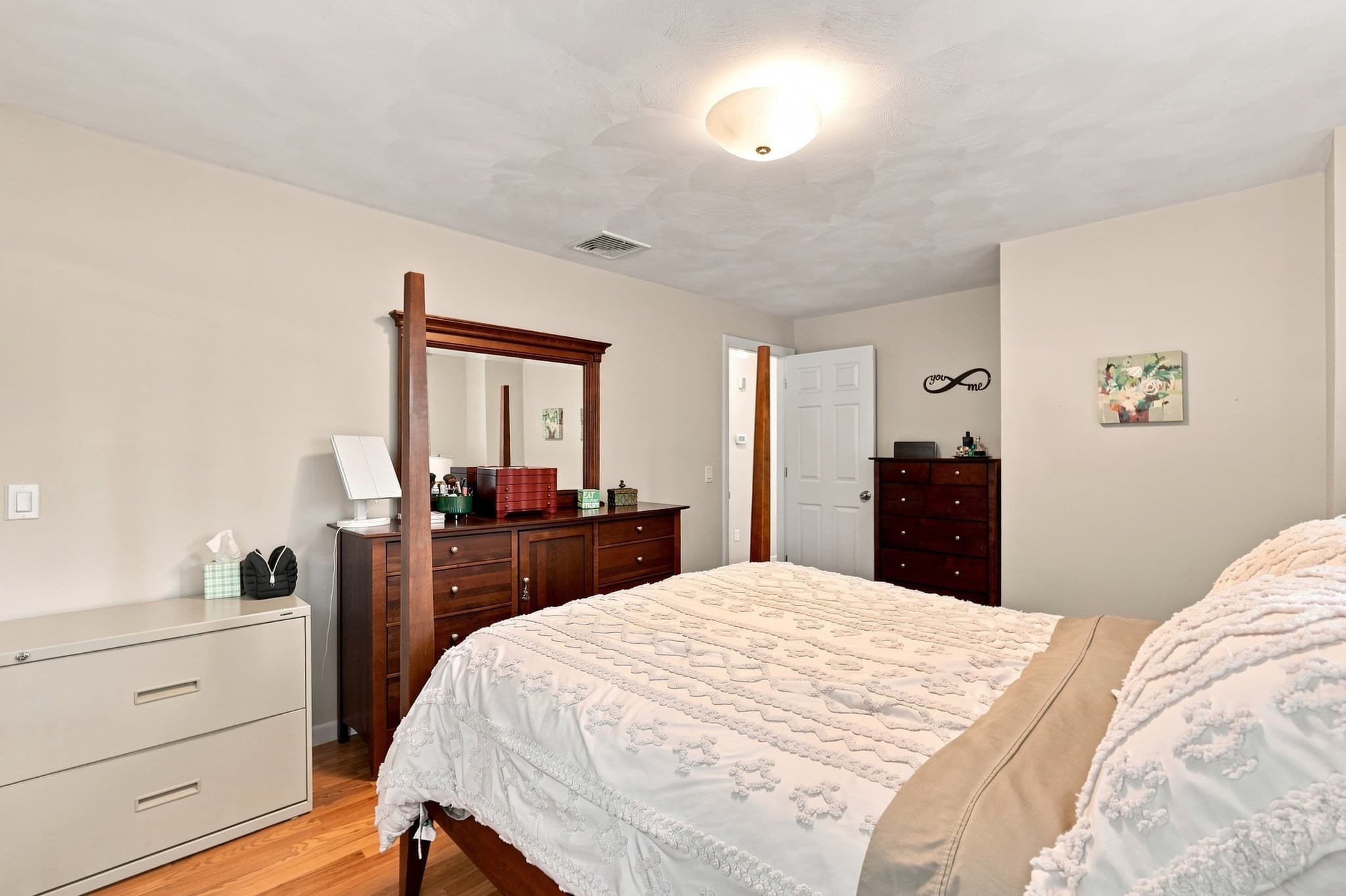 Single Family Residence at 32 Mountaindale Rd, Smithfield RI 02917, Smithfield, photo 18 of 39