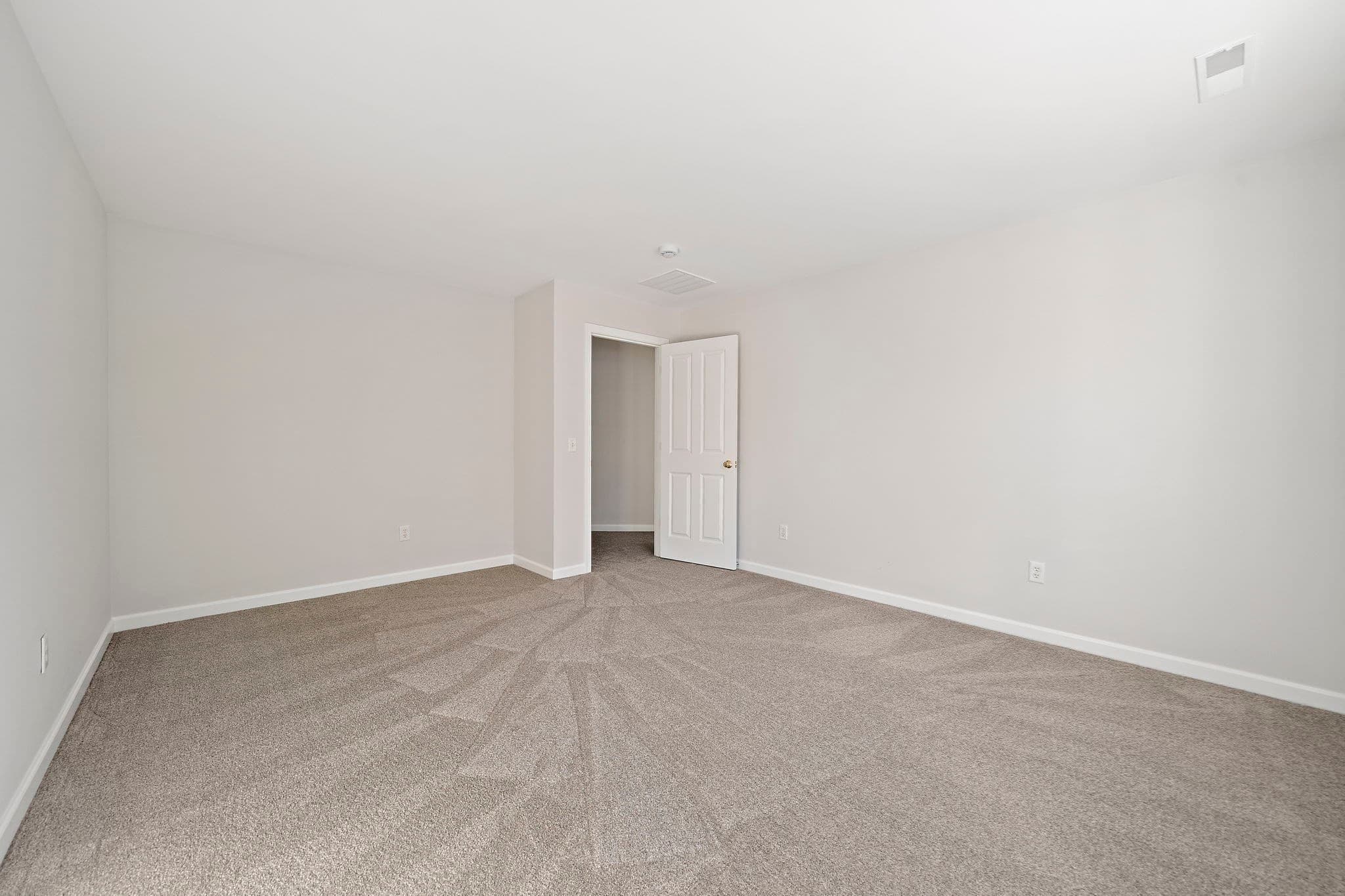 Condominium at 58 Bagnell Dr # 58, Pembroke MA 02359, Pembroke, photo 30 of 38