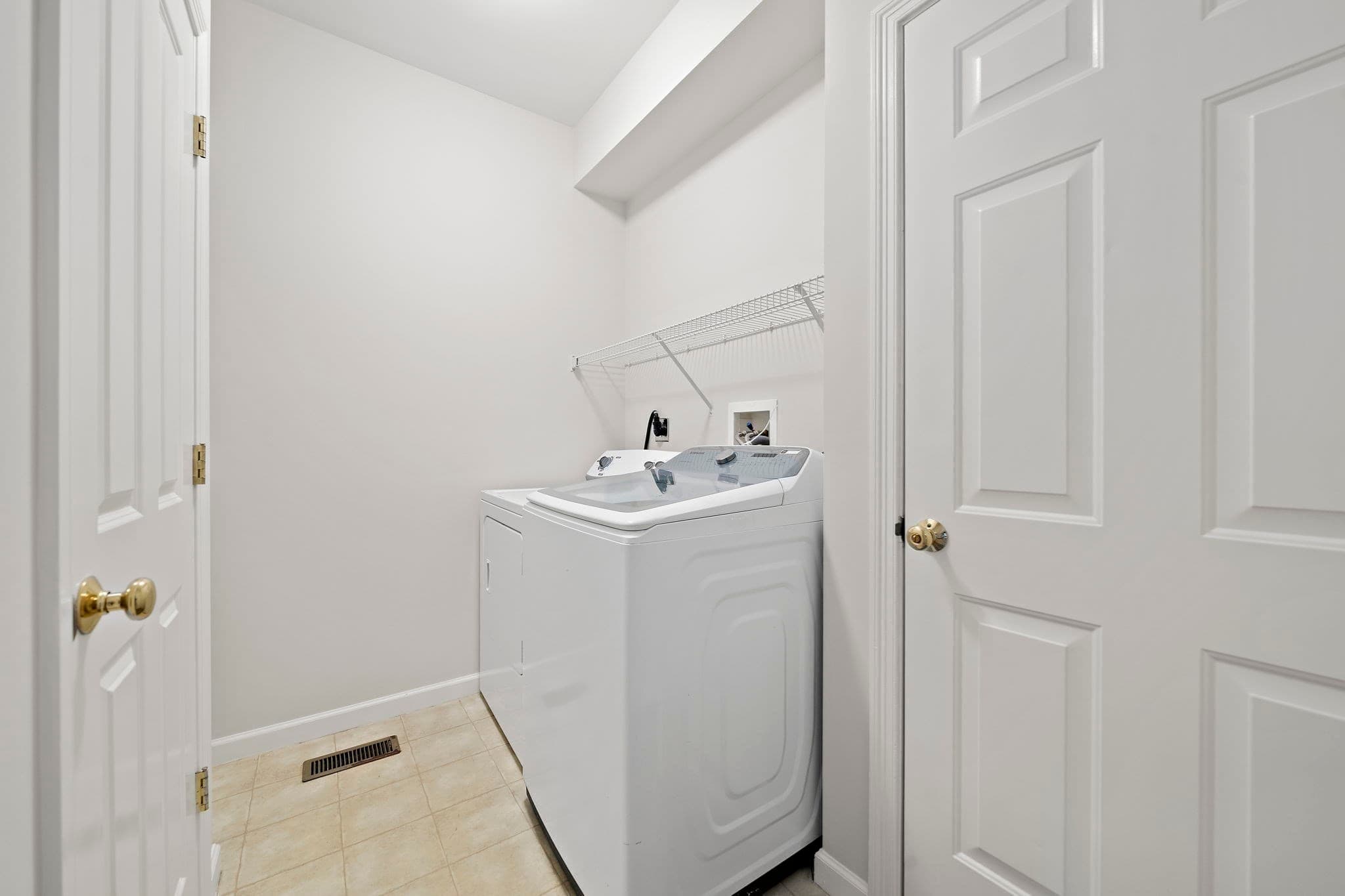 Condominium at 58 Bagnell Dr # 58, Pembroke MA 02359, Pembroke, photo 19 of 38
