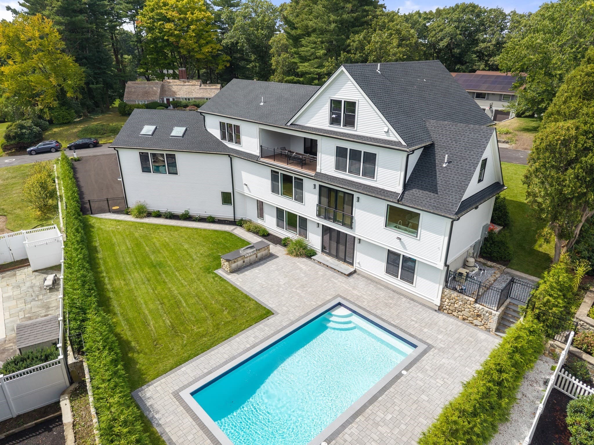 Single Family Residence at 55 Crestview Rd, Belmont MA 02478, Belmont, photo 4 of 41
