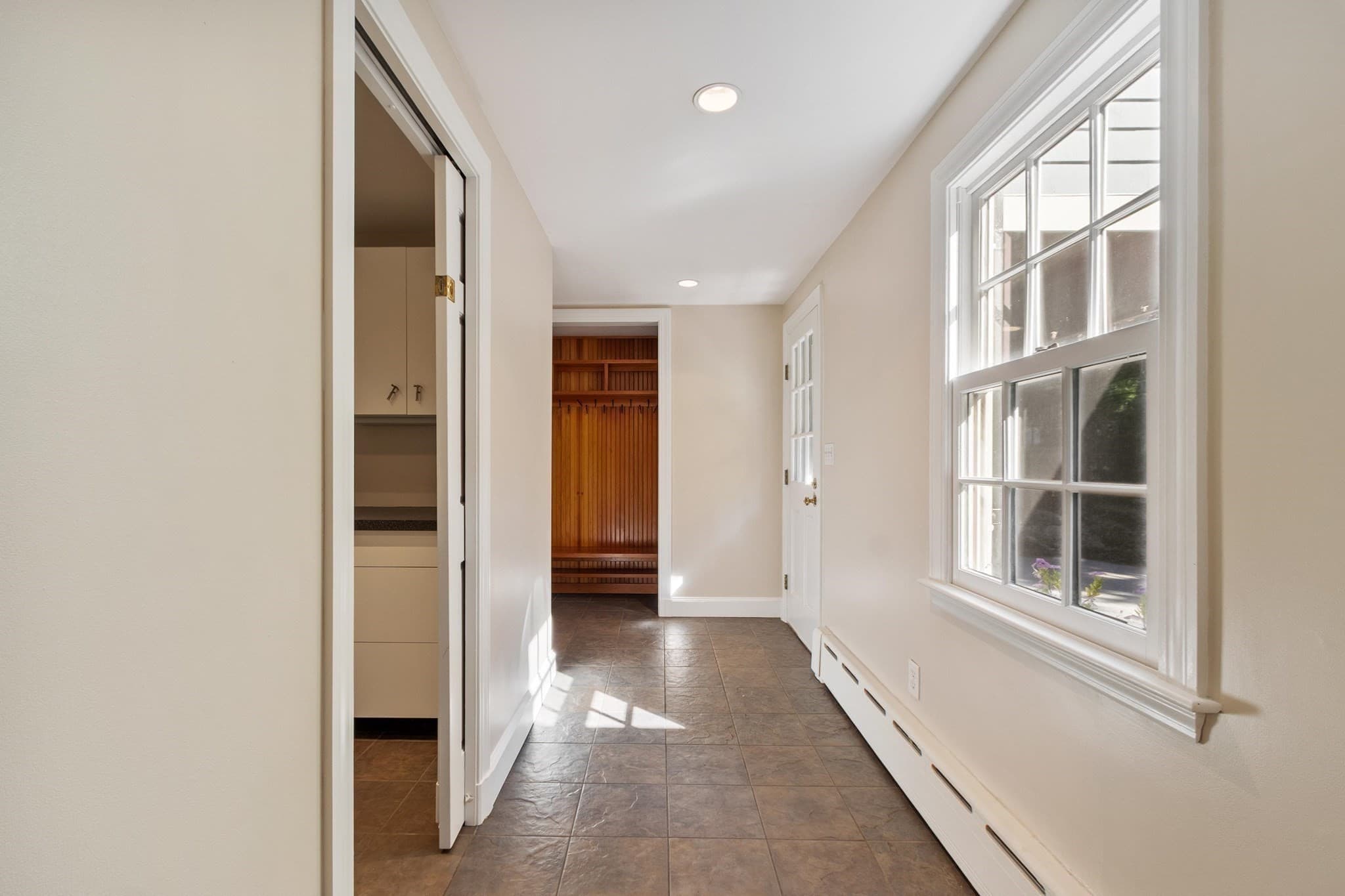 Single Family Residence at 5 Tavern Ln, Lexington MA 02421, Lexington, photo 26 of 41