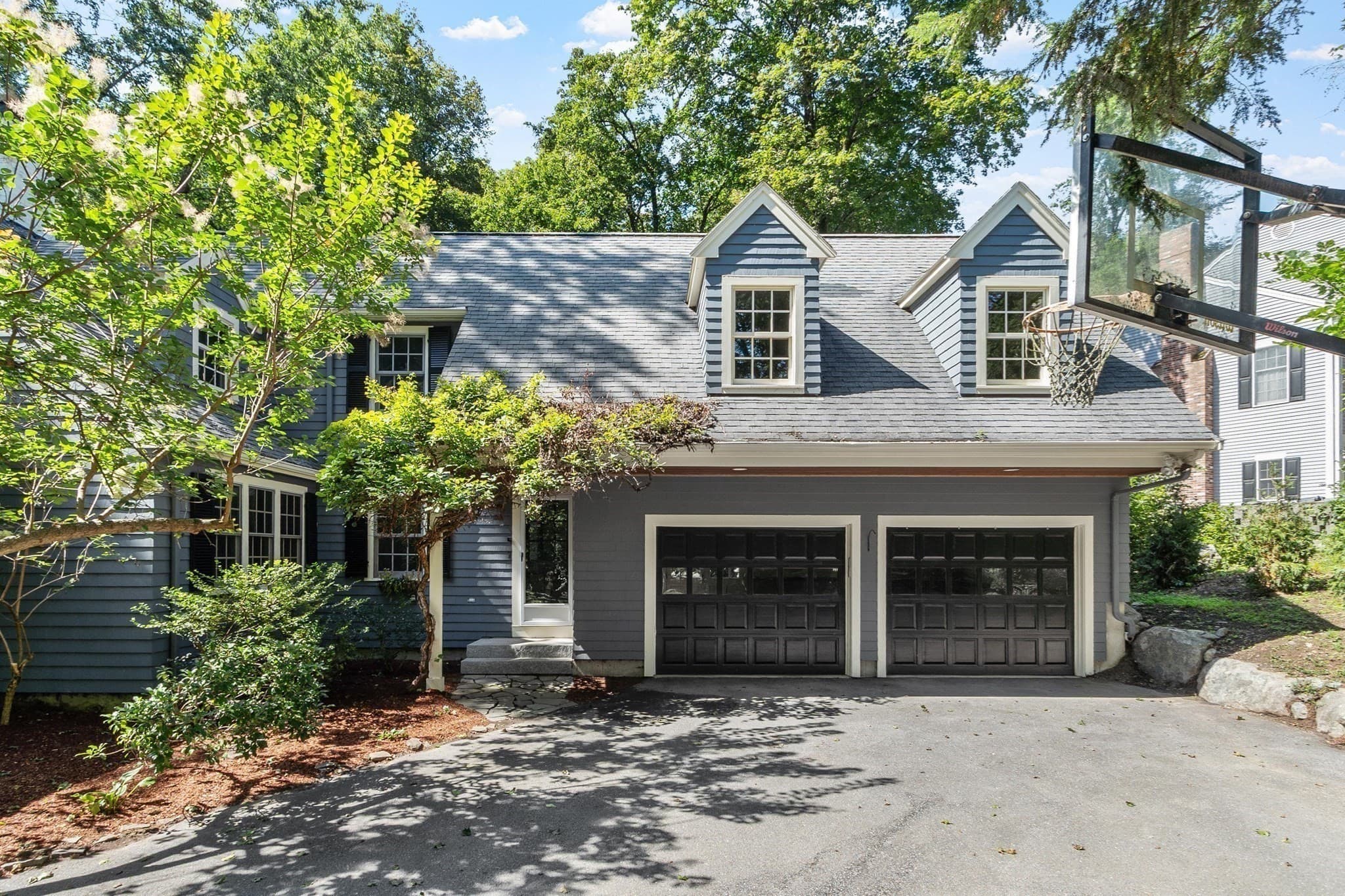 Single Family Residence at 5 Tavern Ln, Lexington MA 02421, Lexington, photo 7 of 41