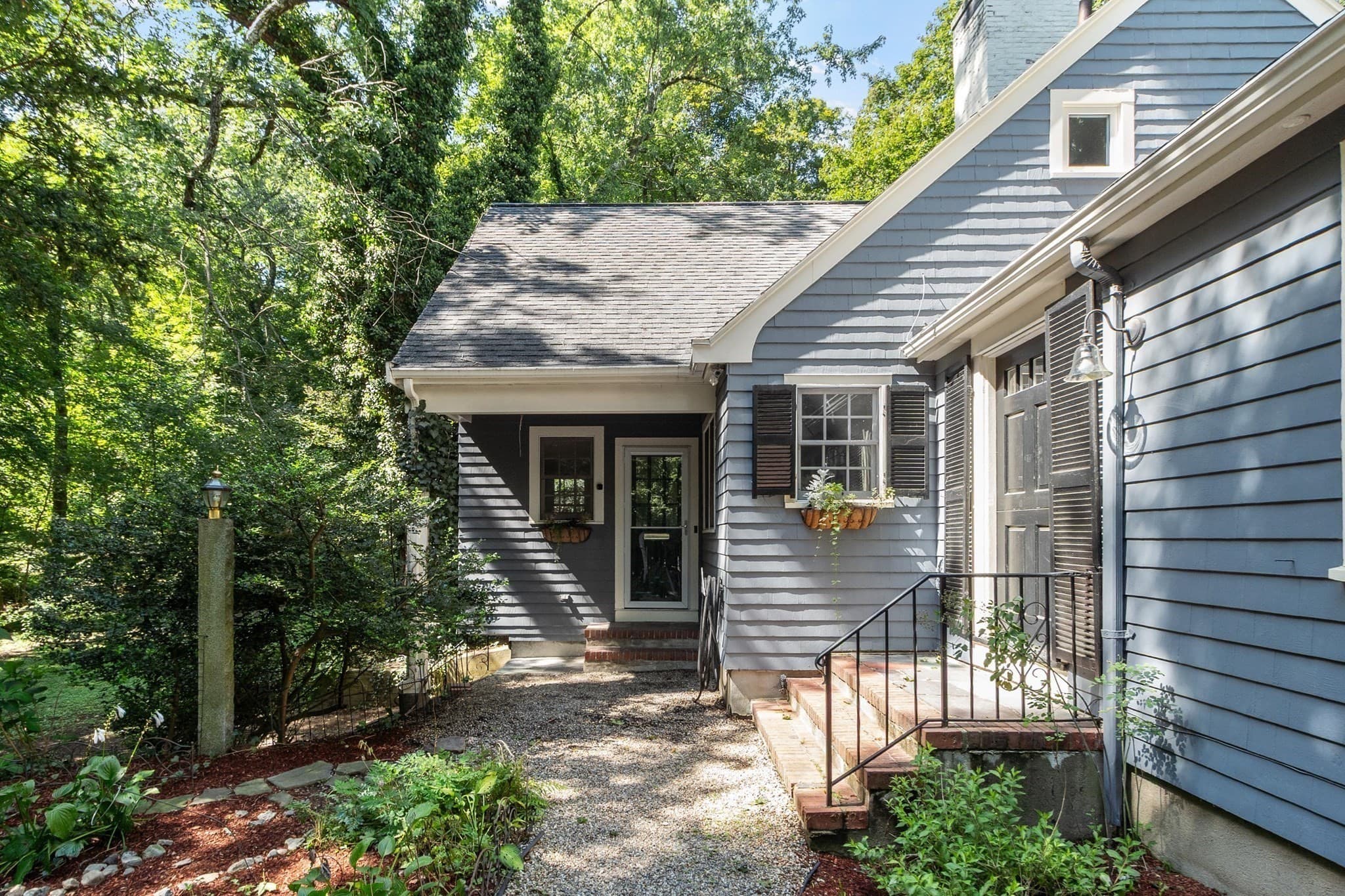 Single Family Residence at 5 Tavern Ln, Lexington MA 02421, Lexington, photo 3 of 41