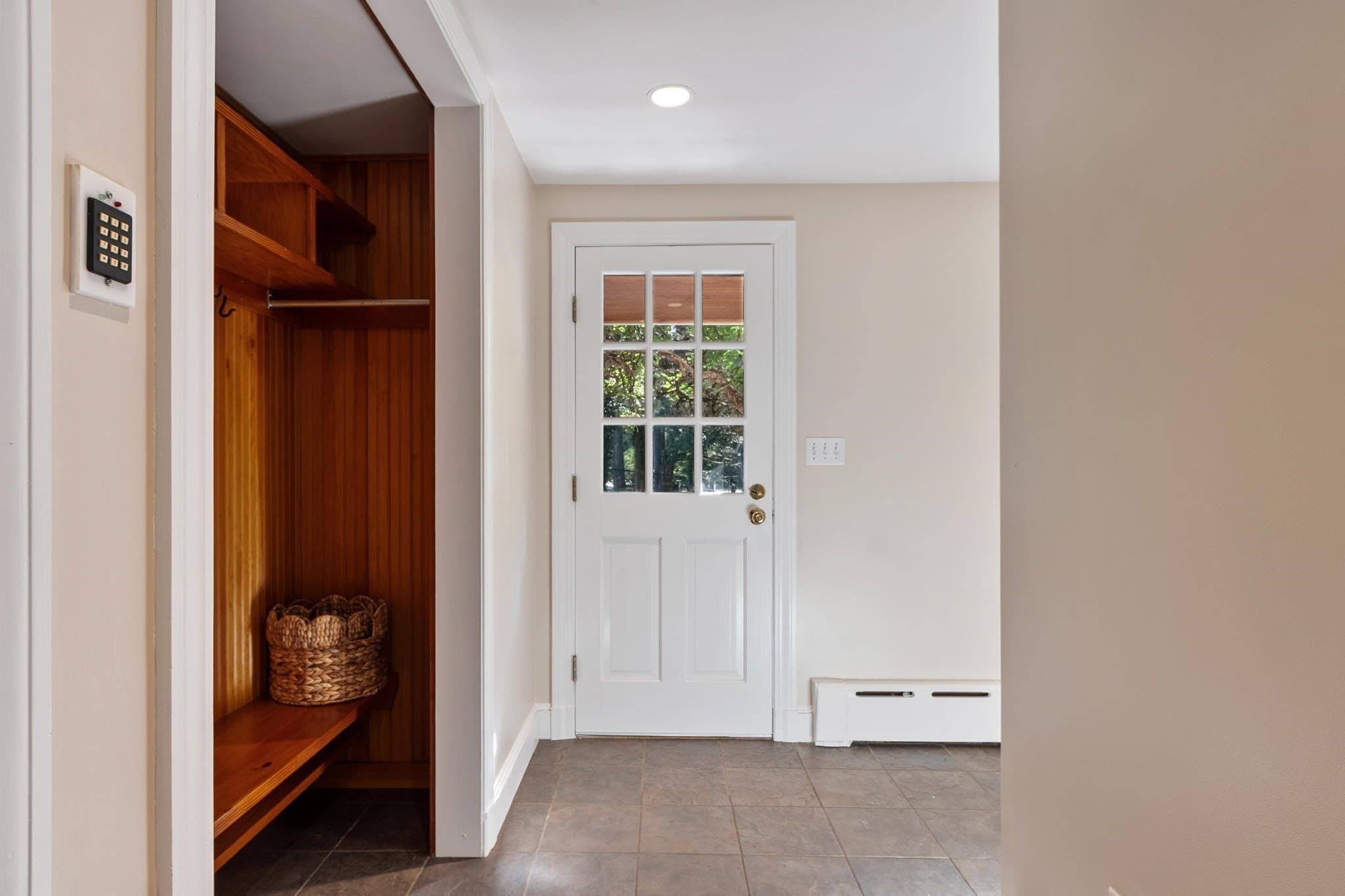 Single Family Residence at 5 Tavern Ln, Lexington MA 02421, Lexington, photo 28 of 41