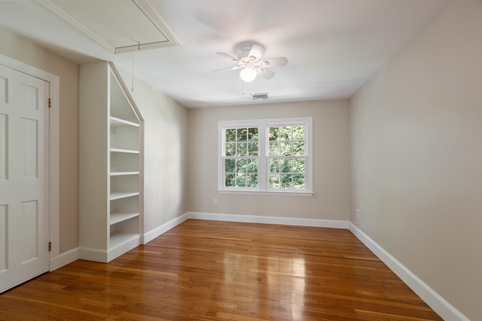 Single Family Residence at 5 Tavern Ln, Lexington MA 02421, Lexington, photo 37 of 41