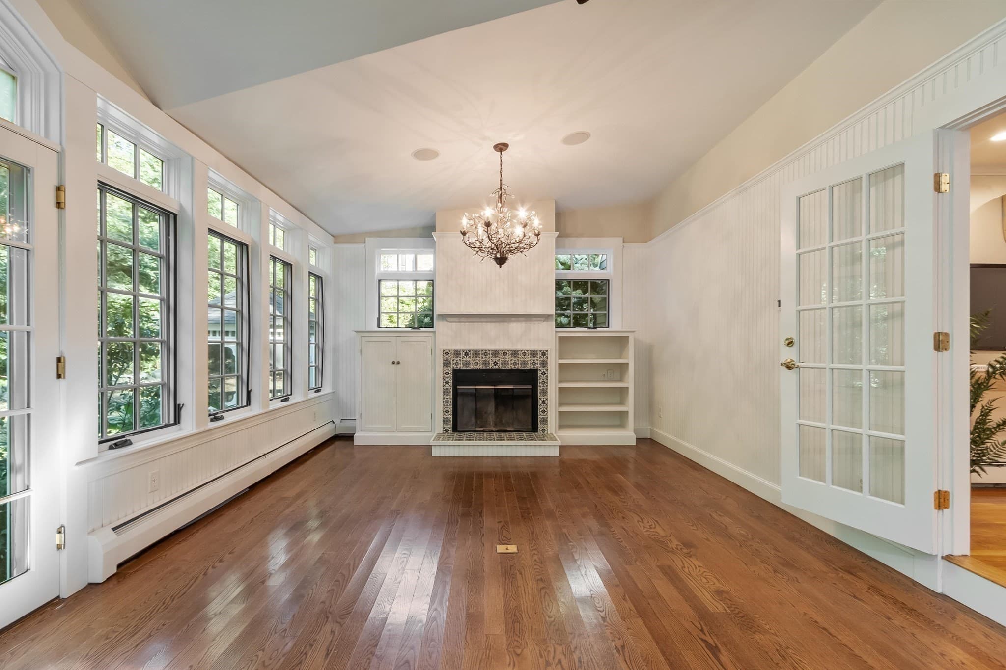 Single Family Residence at 5 Tavern Ln, Lexington MA 02421, Lexington, photo 19 of 41