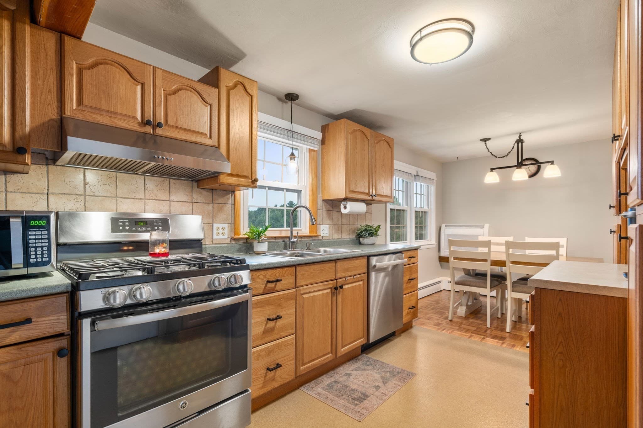 Single Family Residence at 38 Grandview Drive, Westfield MA 01085, Westfield, photo 10 of 42