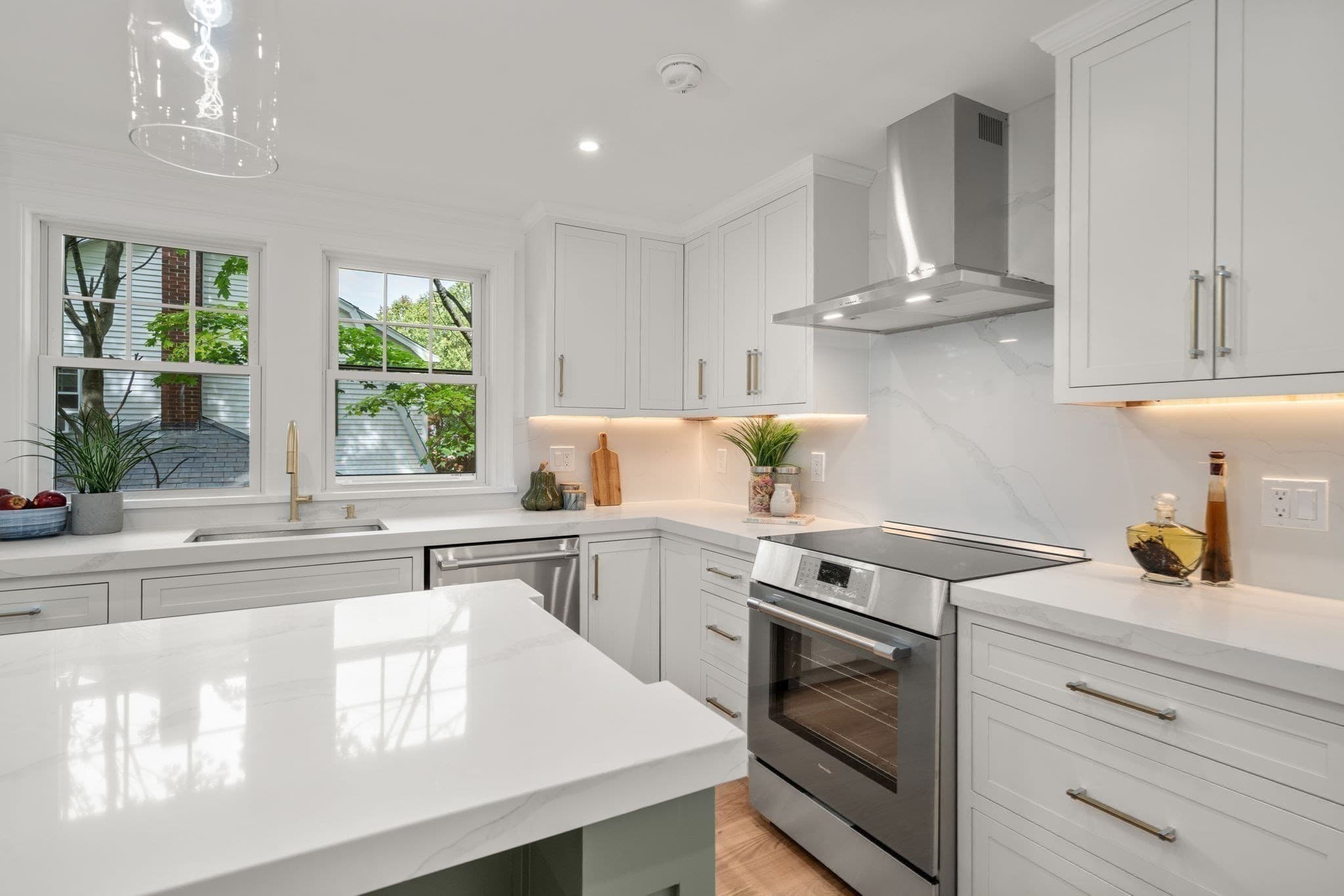 Single Family Residence at 46 Myrtle St, Newton MA 02465, photo 12 of 30