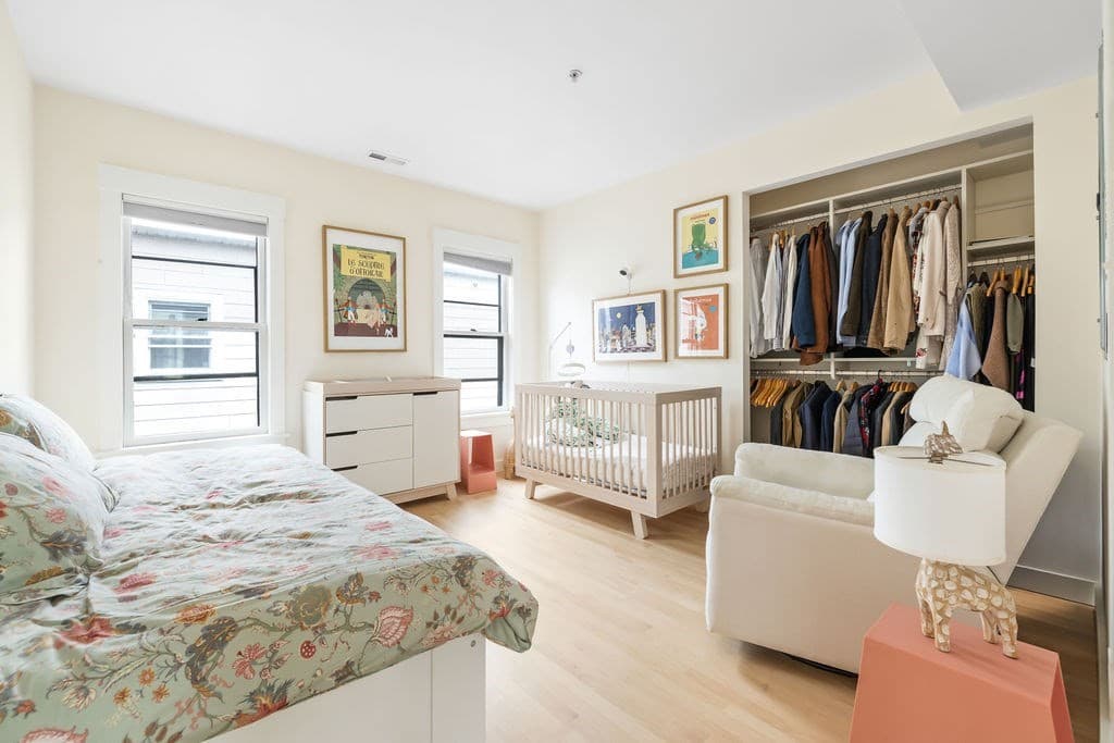 Condominium at 56 Gorham # 3, Somerville MA 02144, Somerville, photo 16 of 26