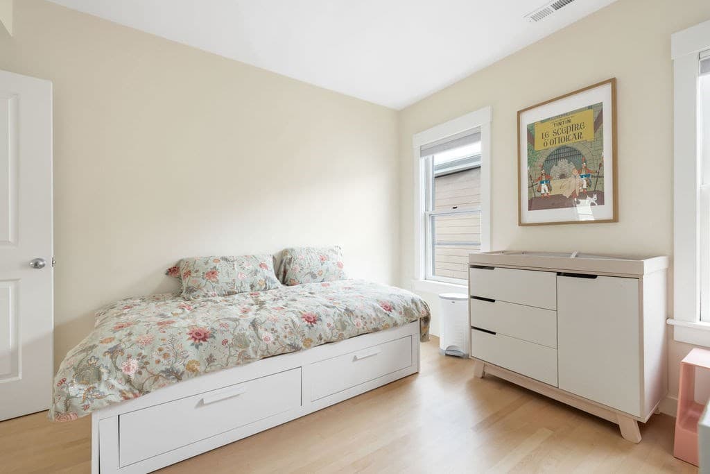 Condominium at 56 Gorham # 3, Somerville MA 02144, Somerville, photo 18 of 26
