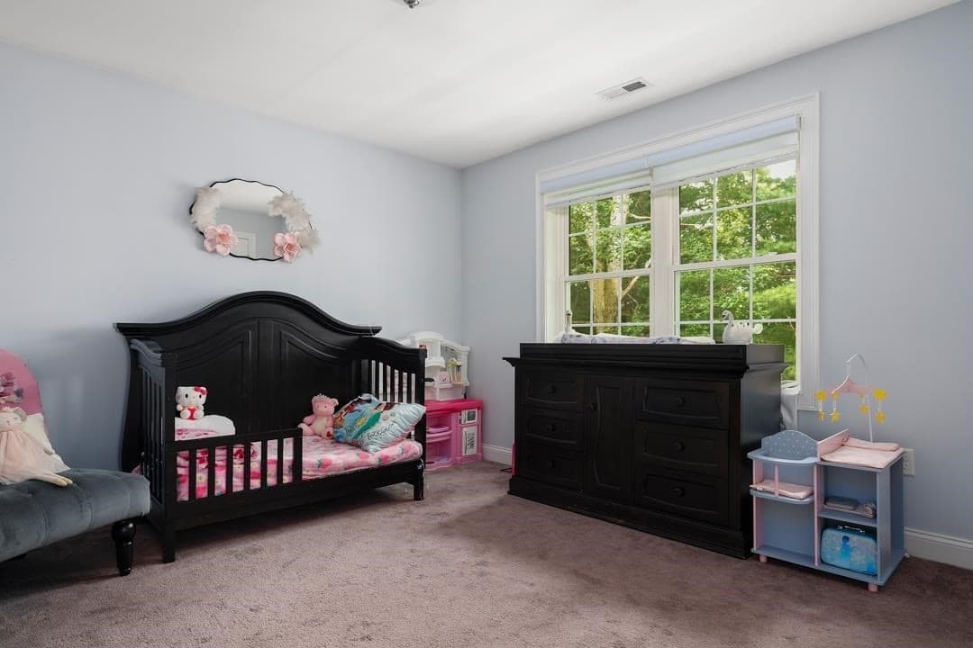 Single Family Residence at 17 Clover Ct., Cumberland RI 02864, Cumberland, photo 12 of 17