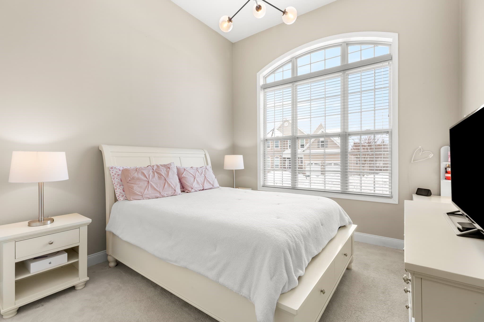 Single Family Residence at 64 Pine Tree Dr, Methuen MA 01844, Methuen, photo 18 of 42
