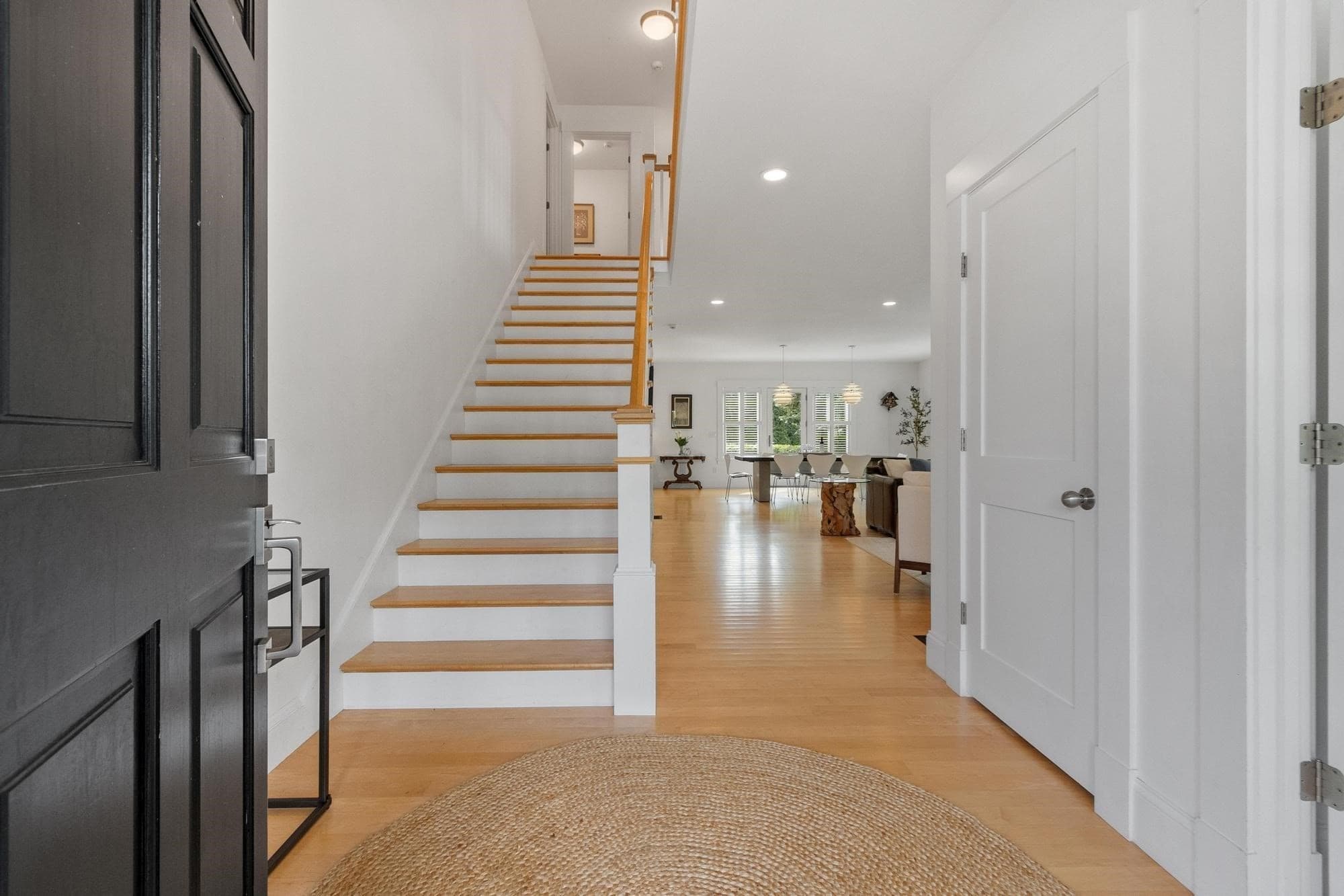 Single Family Residence at 284 Elsinore St, Concord MA 01742, Concord, photo 3 of 38
