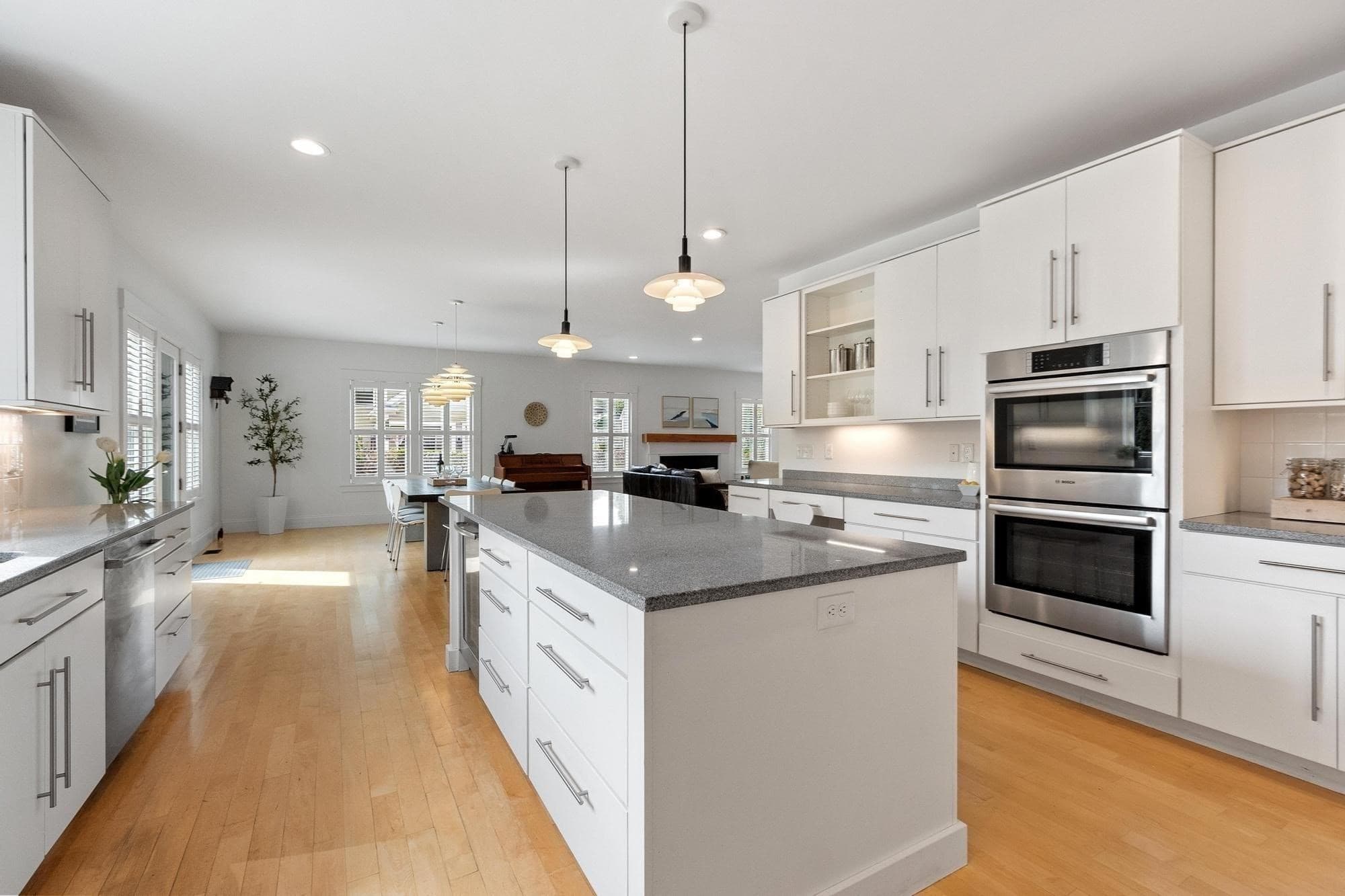 Single Family Residence at 284 Elsinore St, Concord MA 01742, Concord, photo 14 of 38