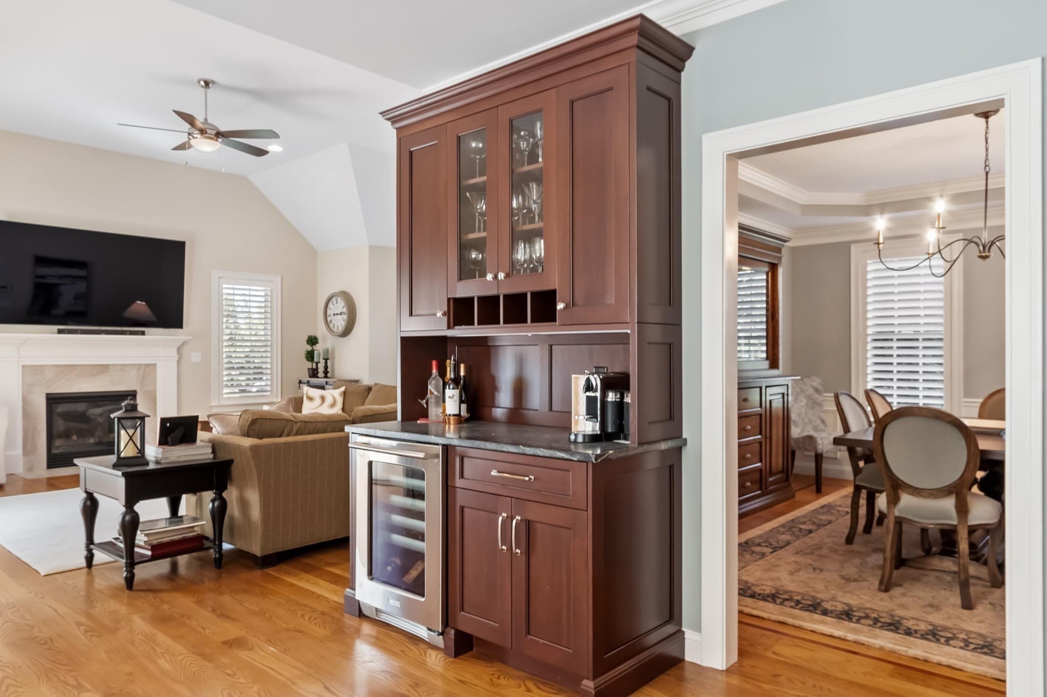 Single Family Residence at 48 Robinson Dr, Bedford MA 01730, Bedford, photo 6 of 37