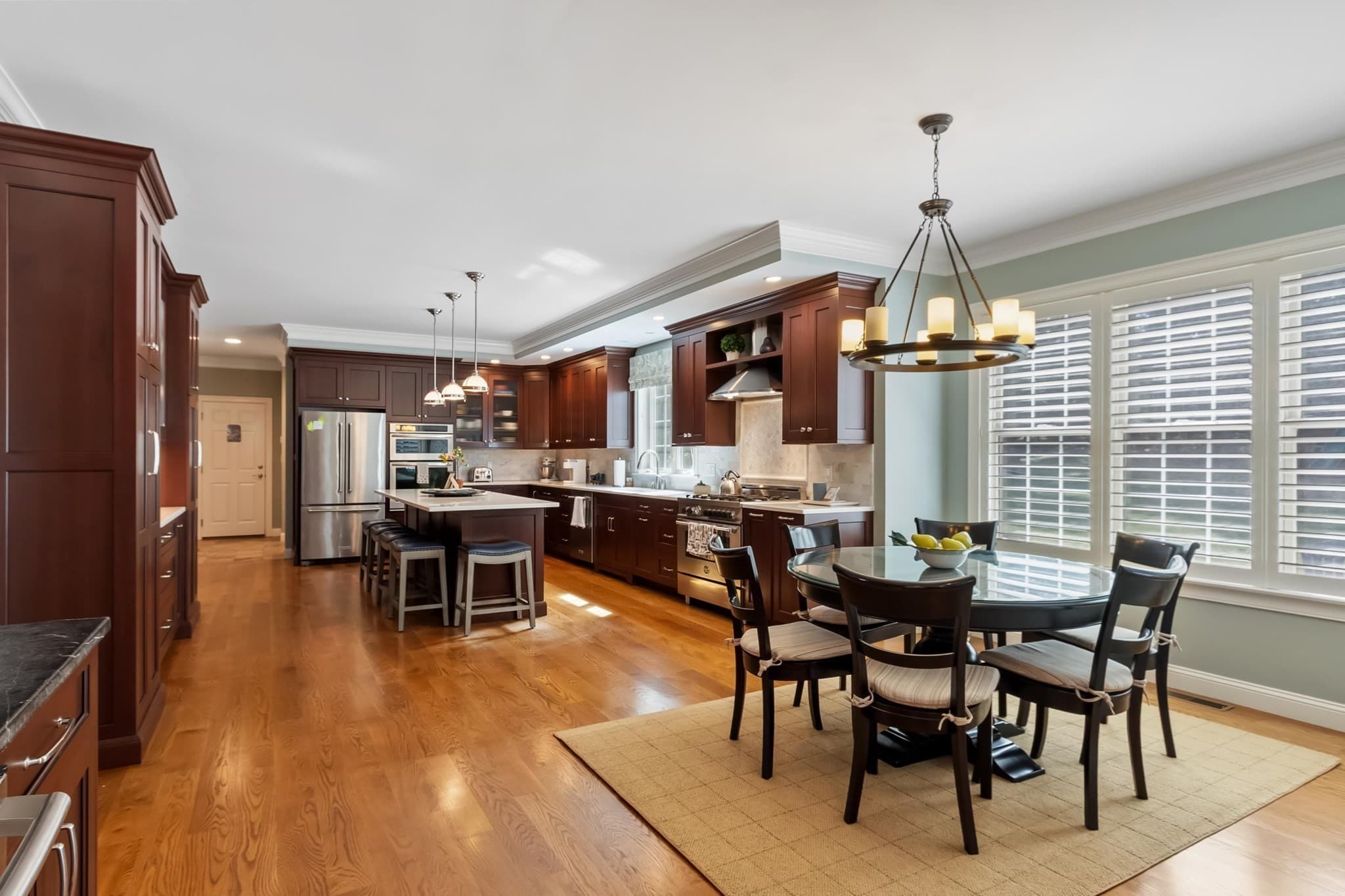 Single Family Residence at 48 Robinson Dr, Bedford MA 01730, Bedford, photo 4 of 37