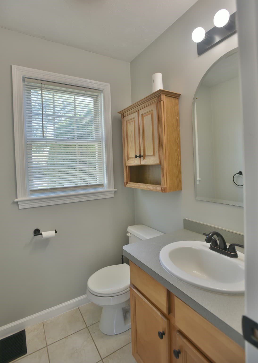 Condominium at 83 Boxberry Ln # 83, Rockland MA 02370, Rockland, photo 12 of 19