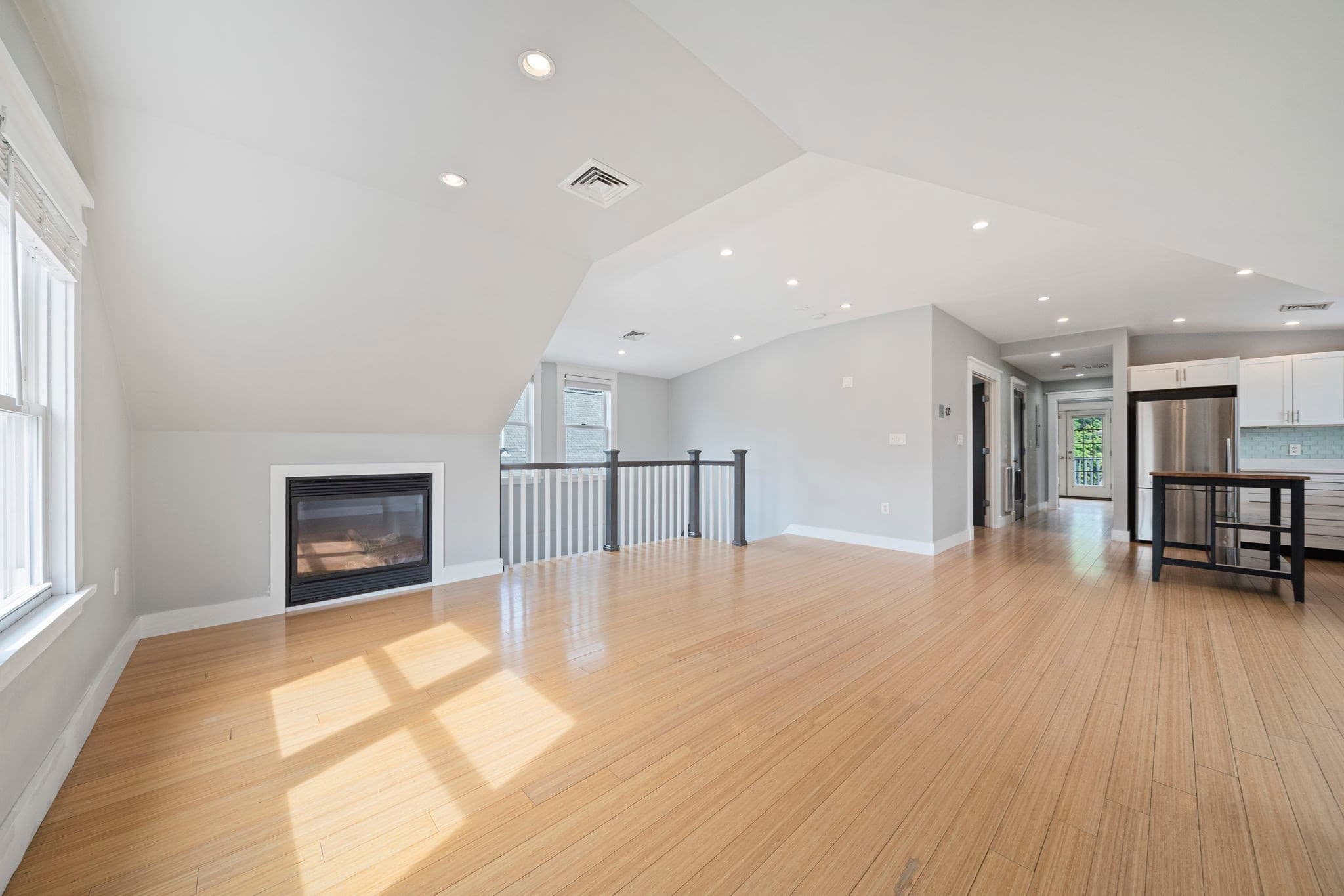 Condominium at 23 Cheverus Rd # 3, Boston MA 02124, photo 11 of 27