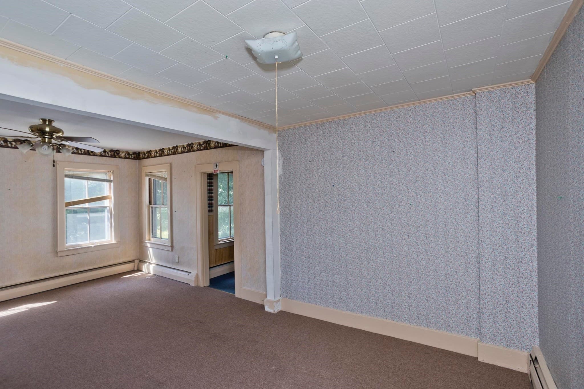 Single Family Residence at 137 Sheridan St., Chicopee MA 01020, Chicopee, photo 23 of 33