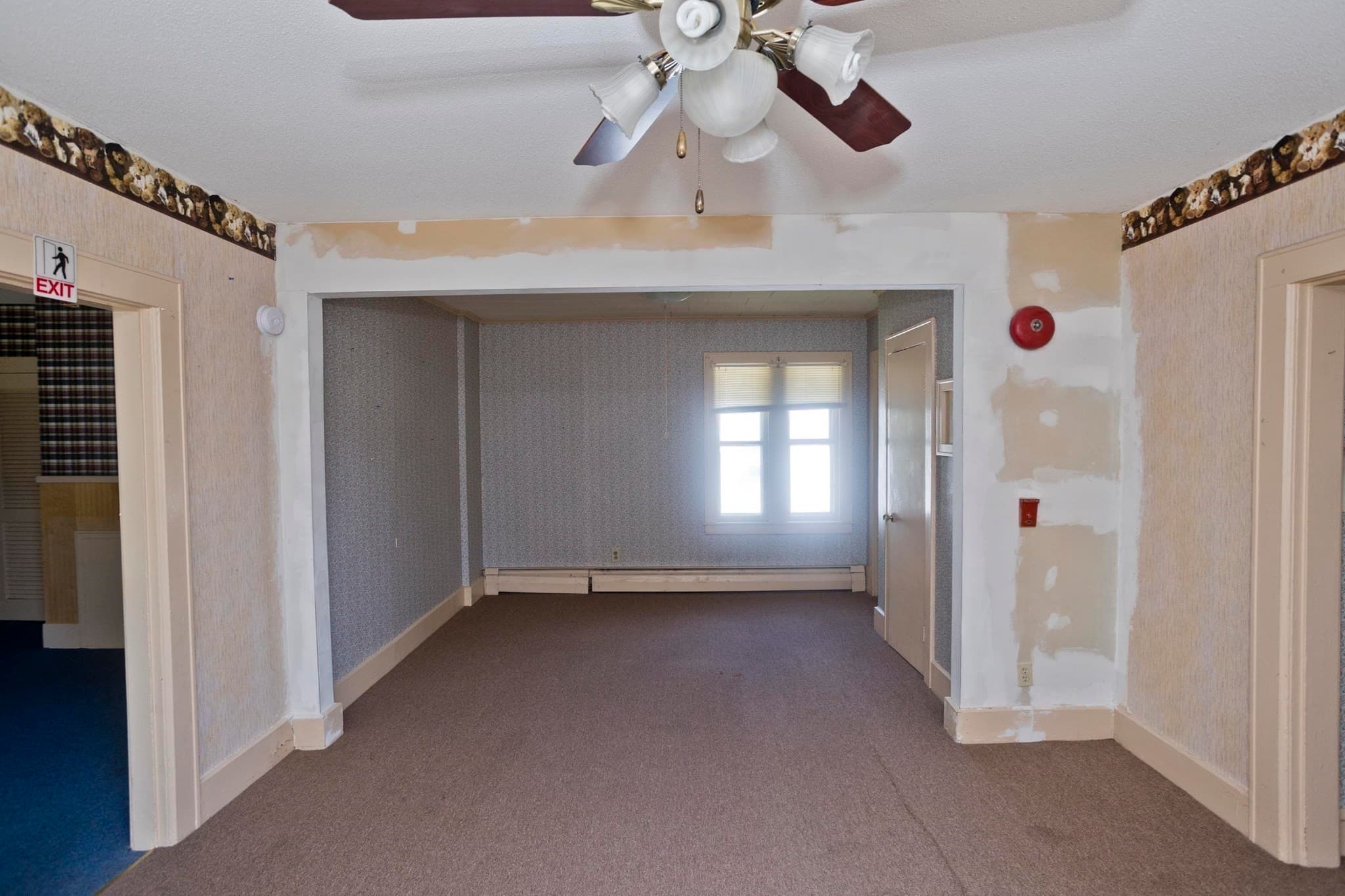 Single Family Residence at 137 Sheridan St., Chicopee MA 01020, Chicopee, photo 22 of 33