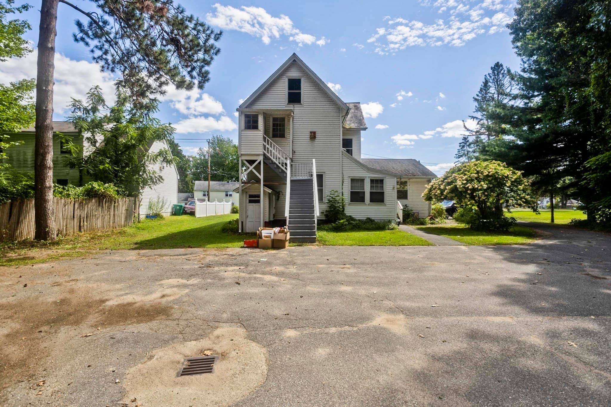 Single Family Residence at 137 Sheridan St., Chicopee MA 01020, Chicopee, photo 29 of 33