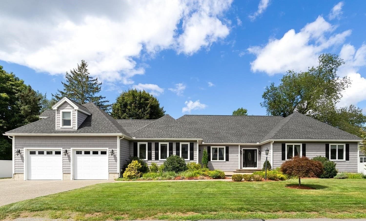 30 Hampden Ave, Burlington MA 01803
