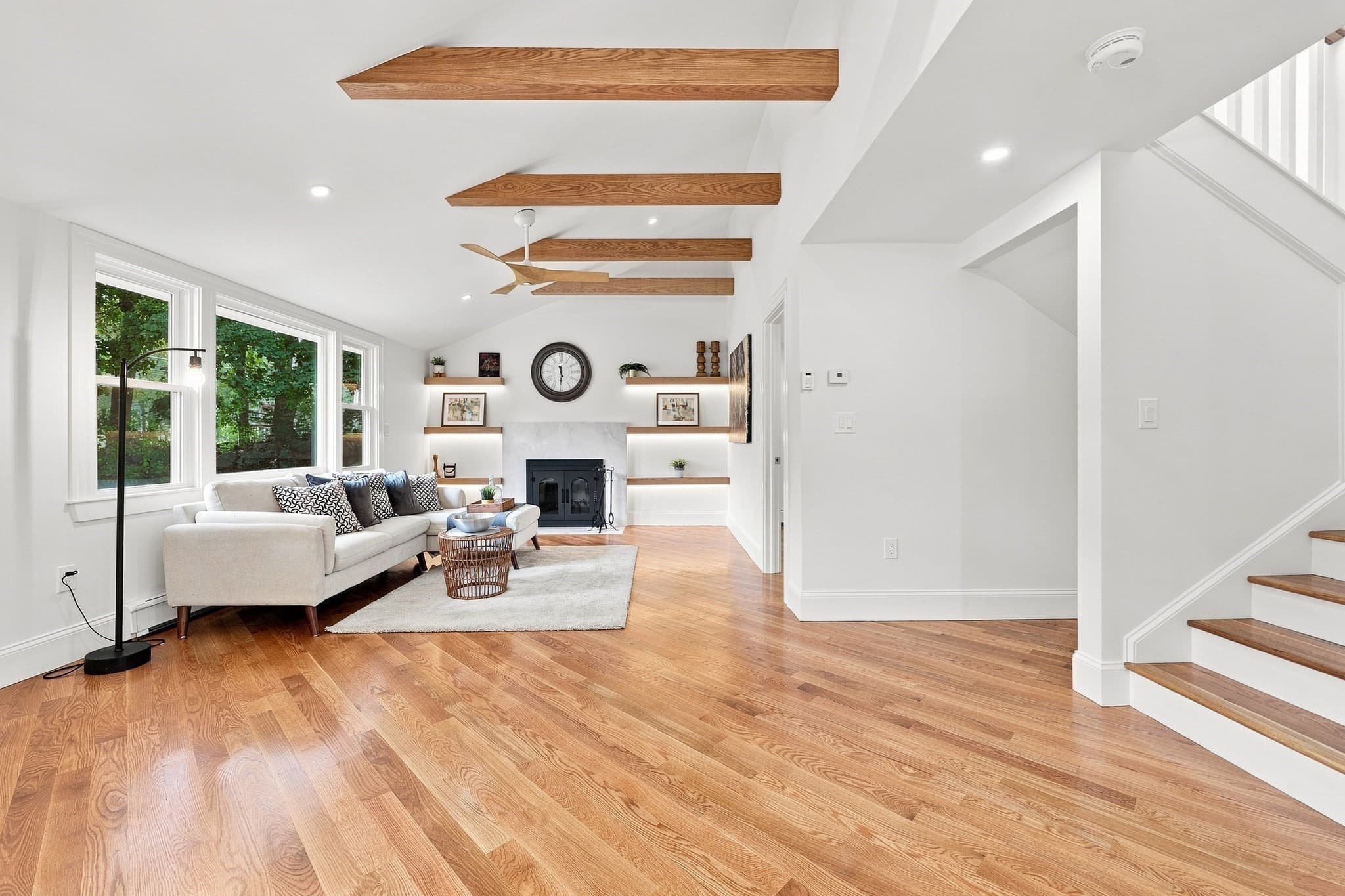 Single Family Residence at 121 Elm St, North Reading MA 01864, North Reading, photo 7 of 34